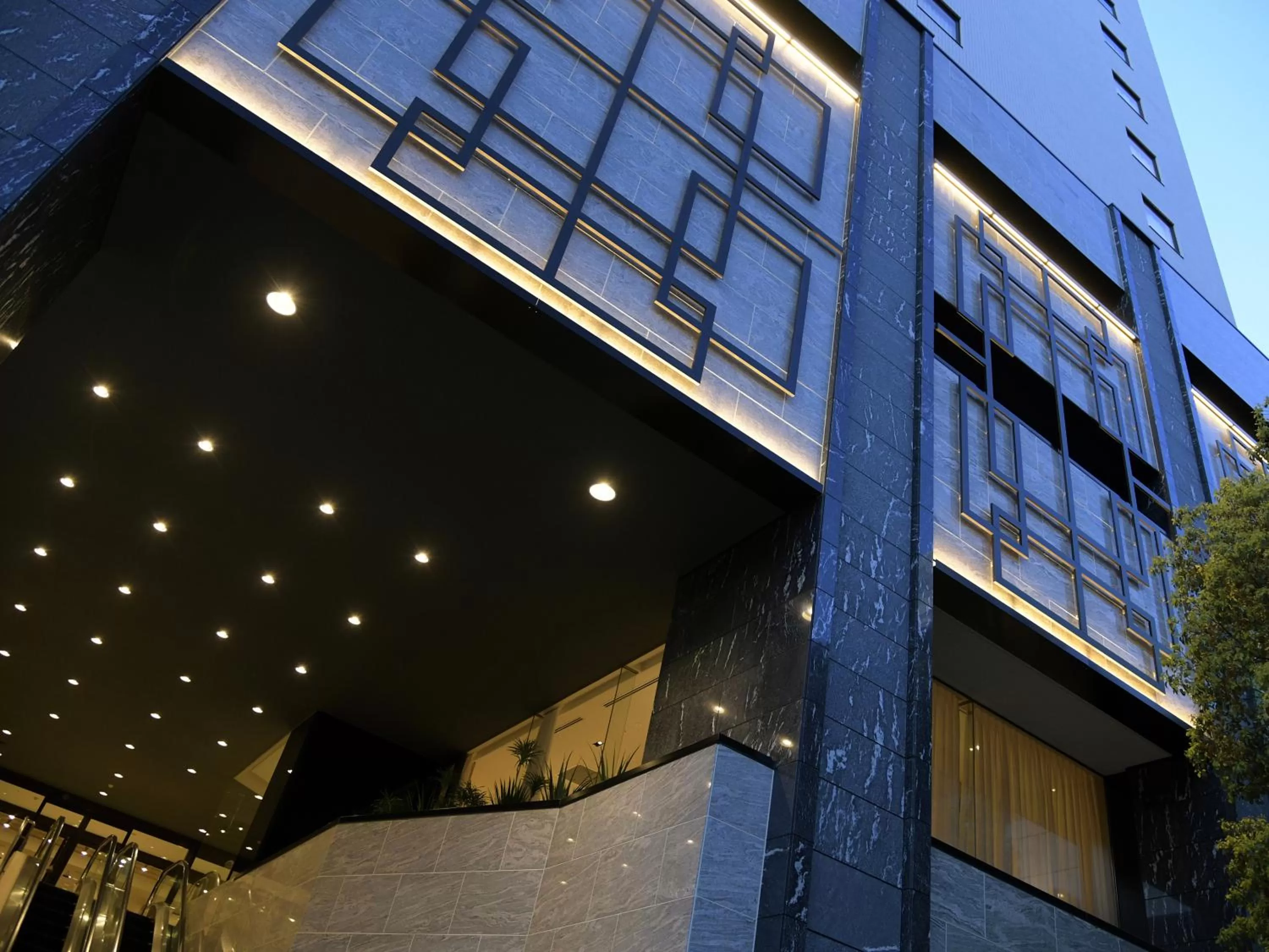 Facade/entrance in Oriental Hotel Fukuoka Hakata Station