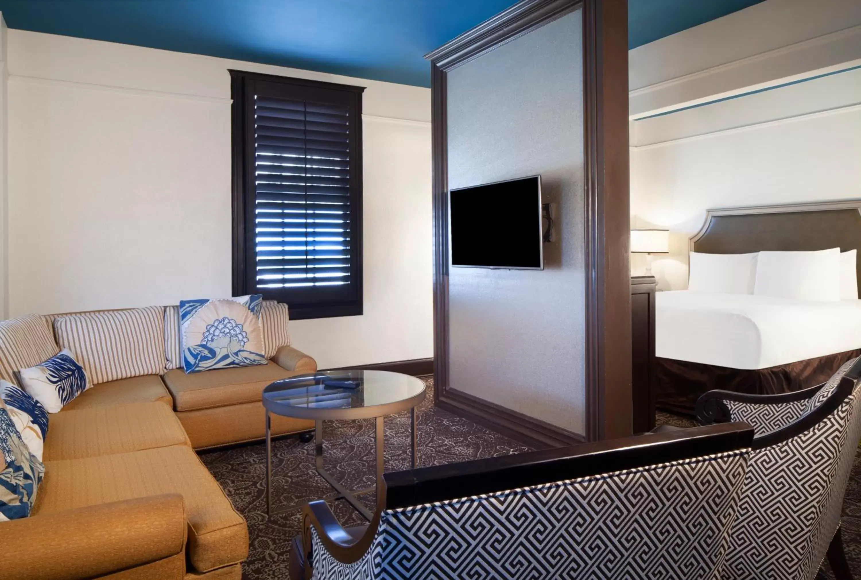 Deluxe King Suite in Crowne Plaza Key West-La Concha Deluxe King Suite in Crowne Plaza Key West-La Concha