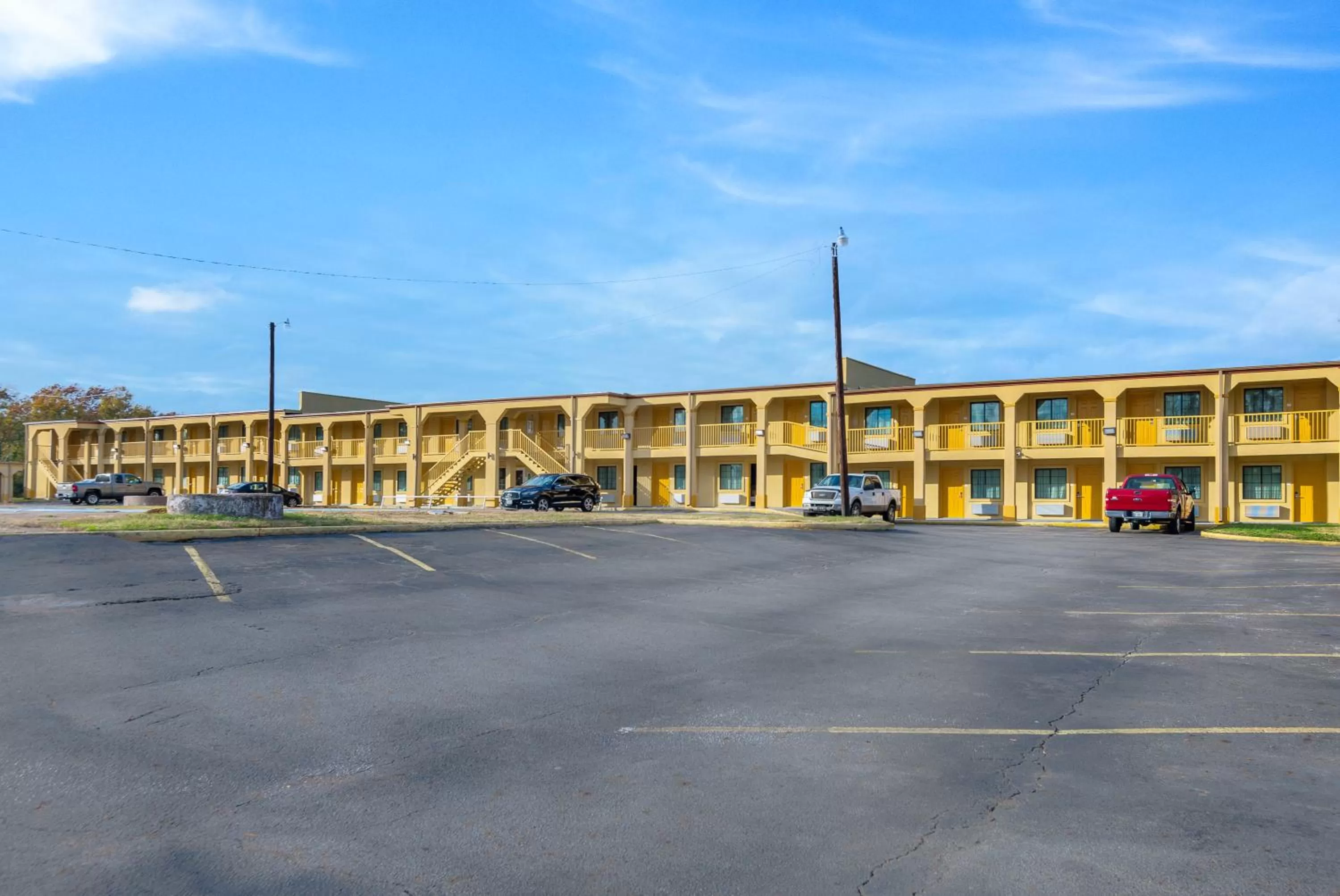 Property building in Super 8 by Wyndham Palestine TX