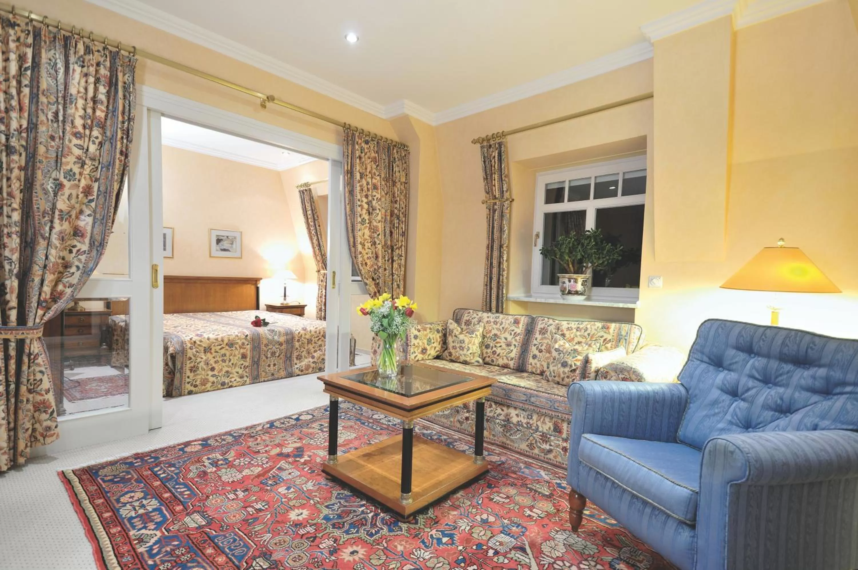 Photo of the whole room, Seating Area in Hotel Residenz am Rosengarten
