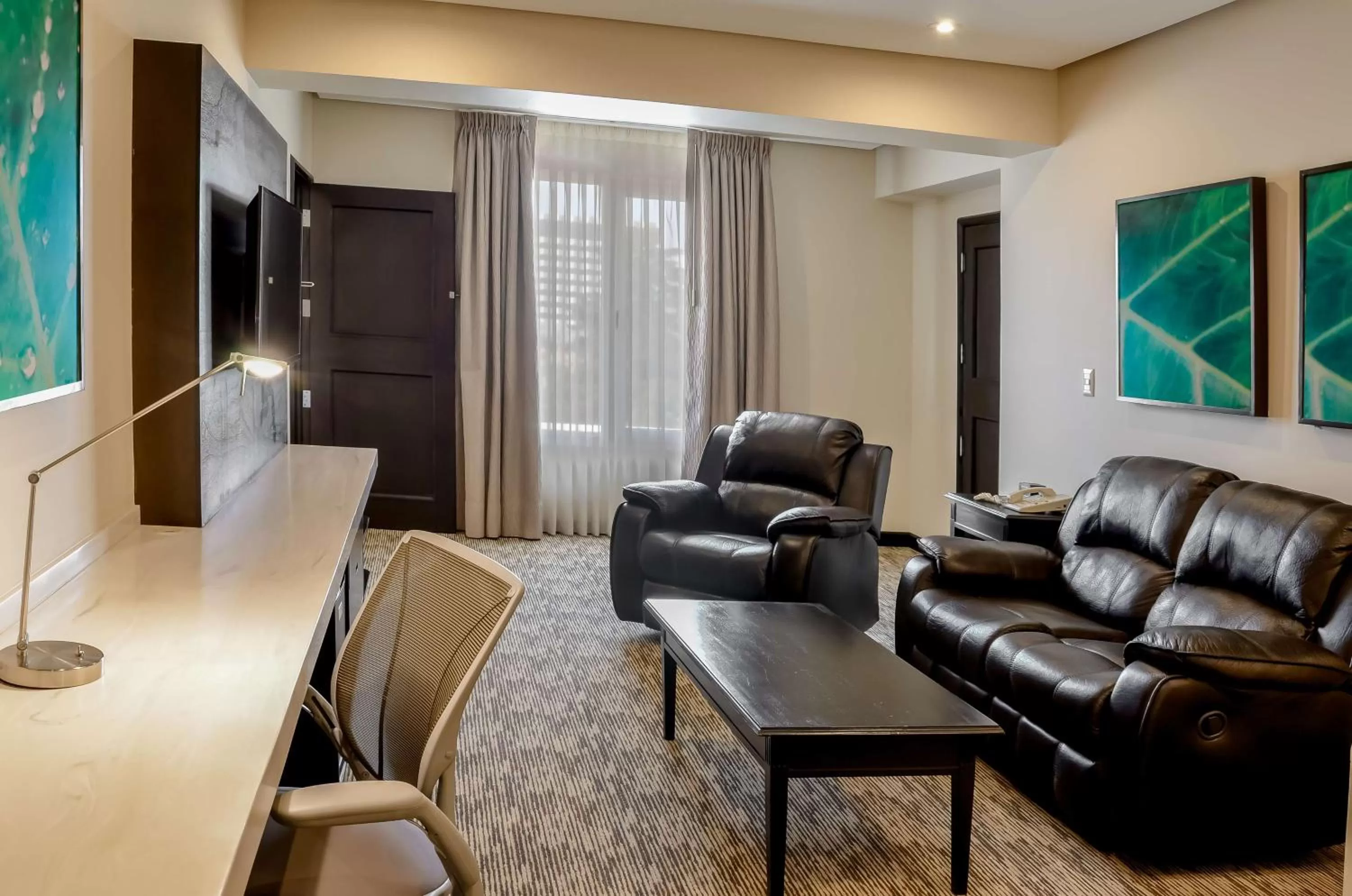 Living room in Hilton Garden Inn Guatemala City