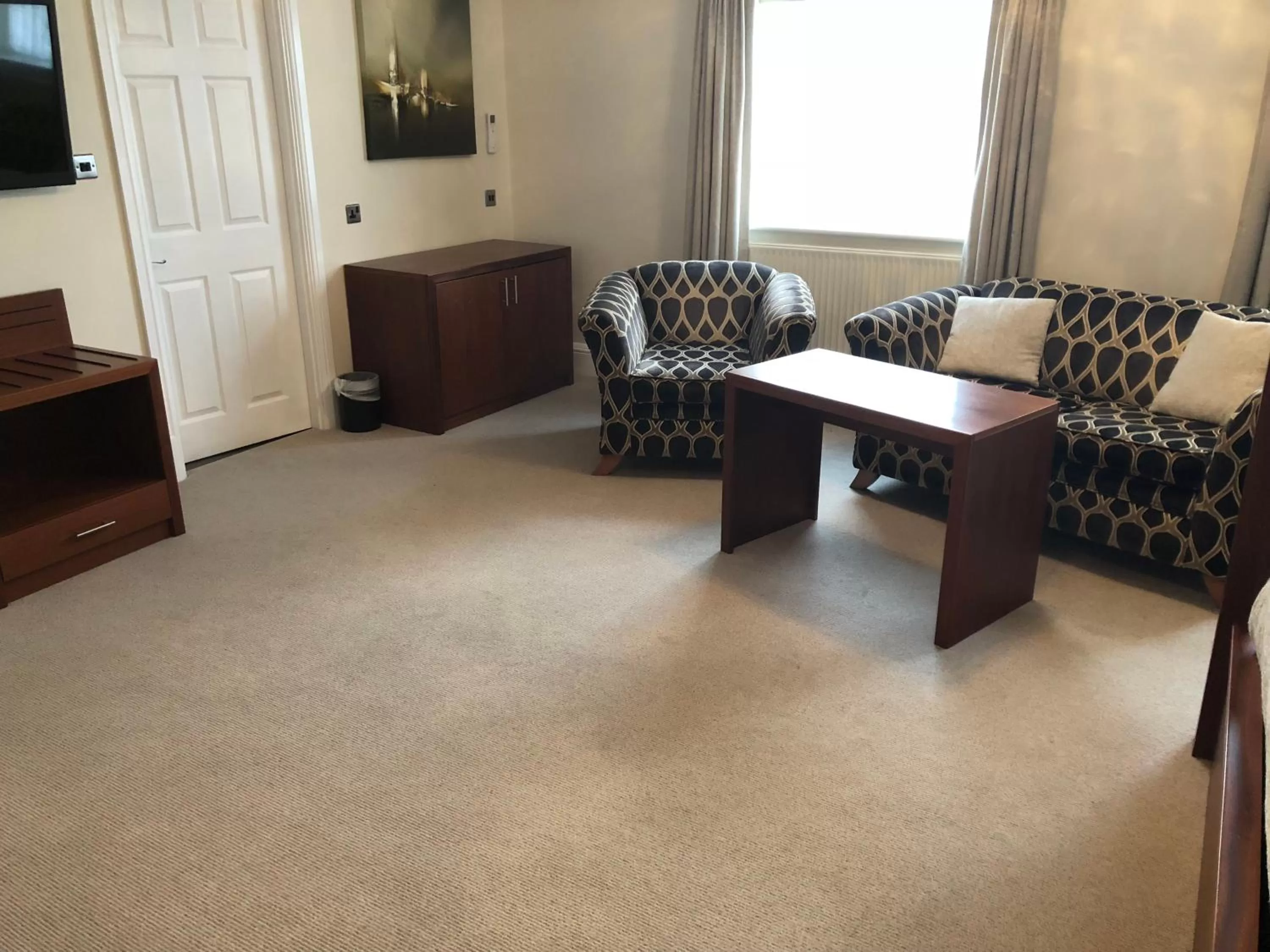 Seating area in Lion Hotel