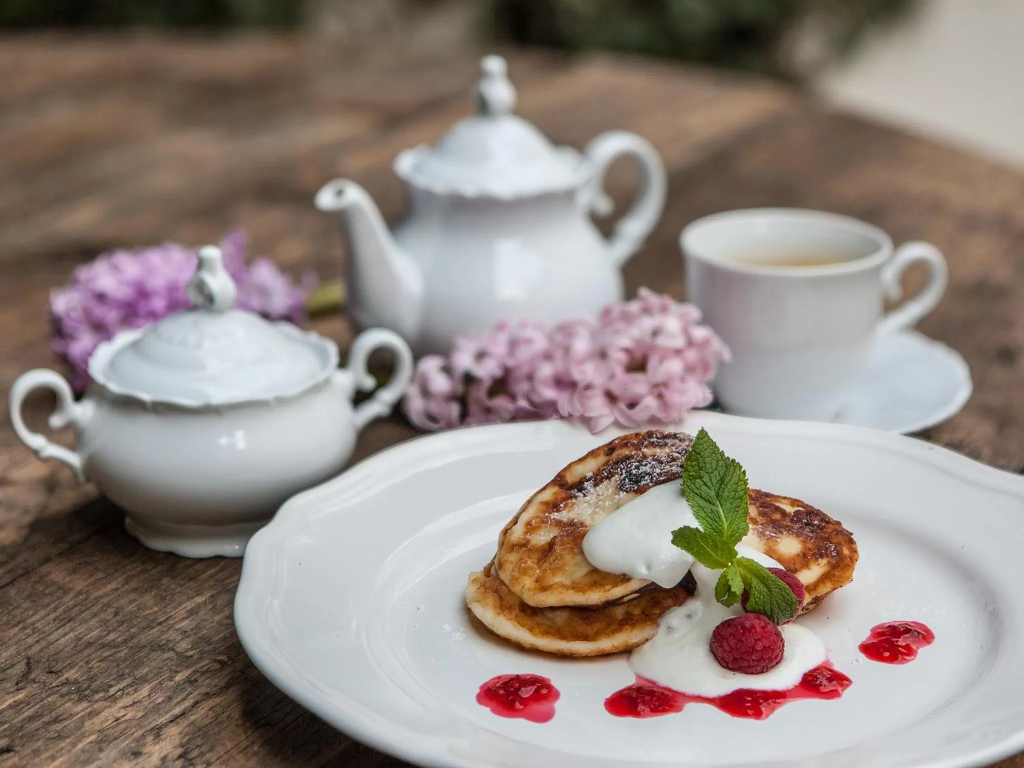 Breakfast in Cathedral Prague Apartments