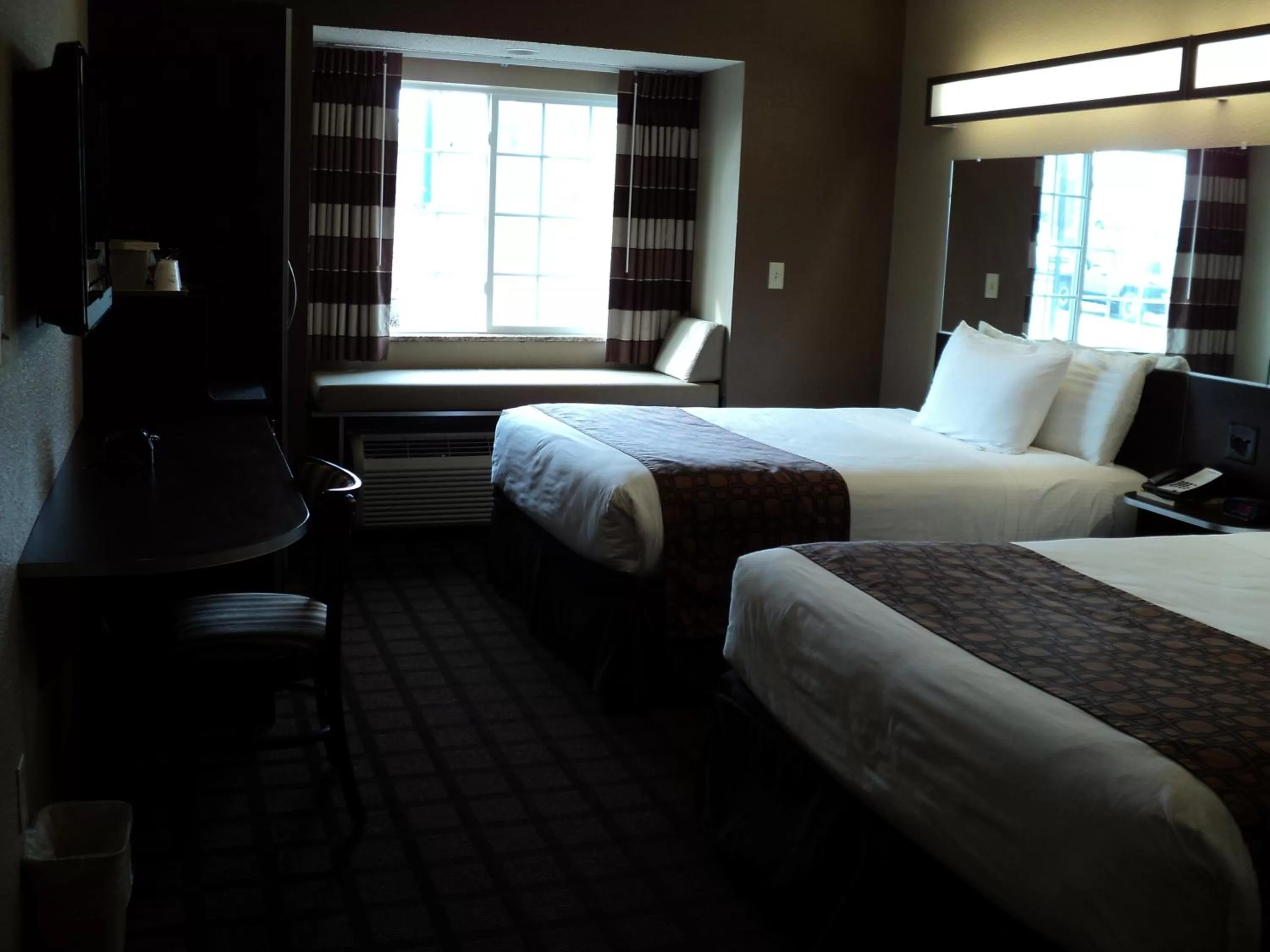 Bedroom, Bed in Microtel Inn & Suites Mansfield PA