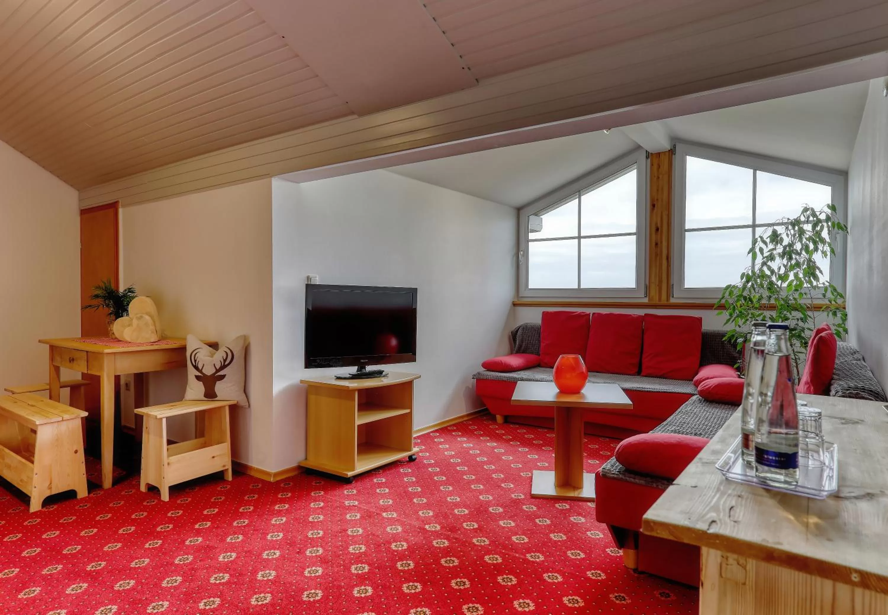 Living room, Seating Area in Hotel "Haus am Berg"