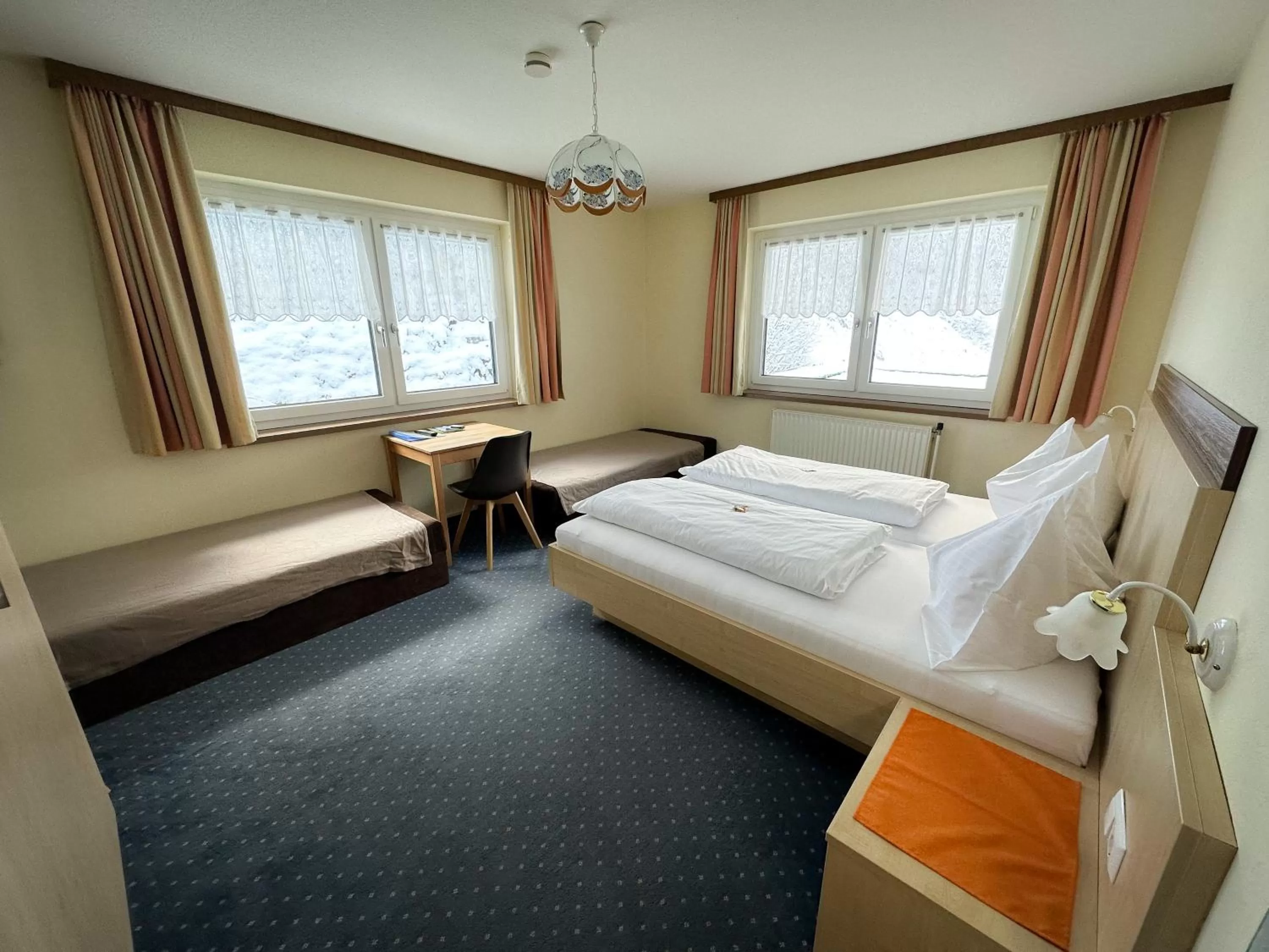 Bed in Frühstückspension Auer - Haus Kargl