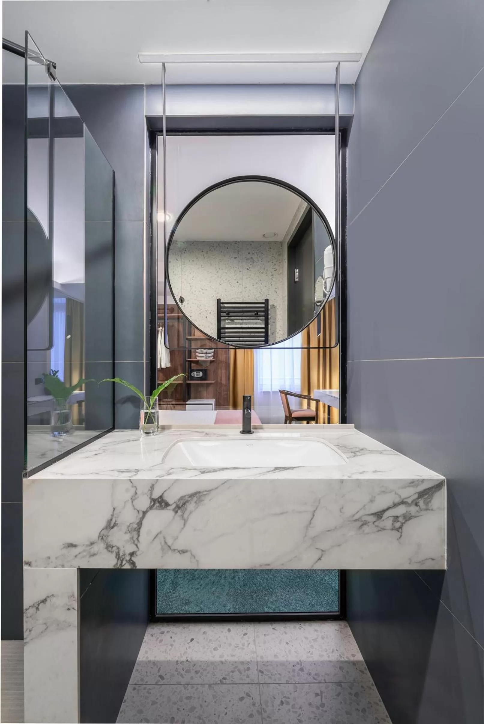 Toilet in Hotel Tim's