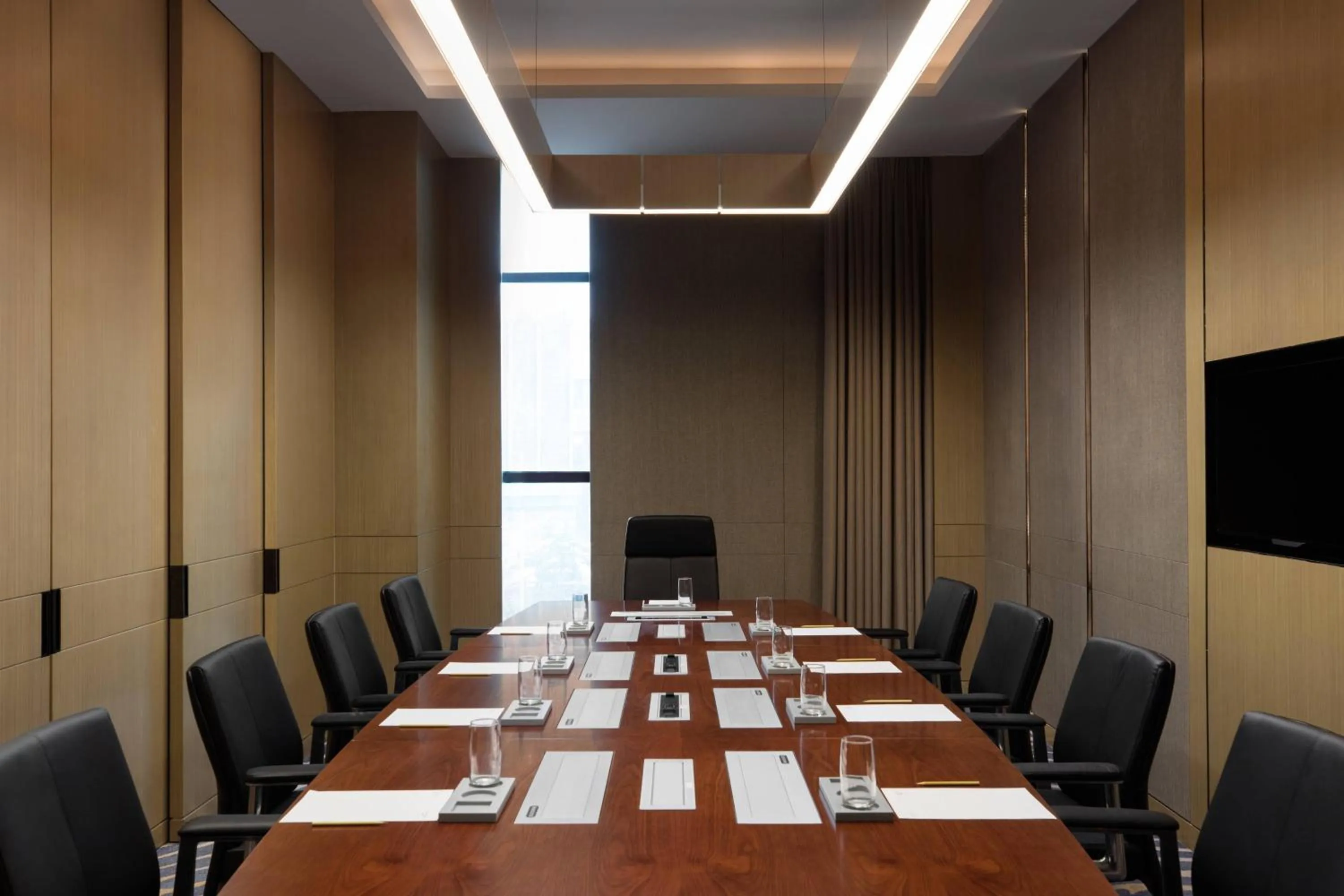 Meeting/conference room in Courtyard by Marriott Shunde Longjiang