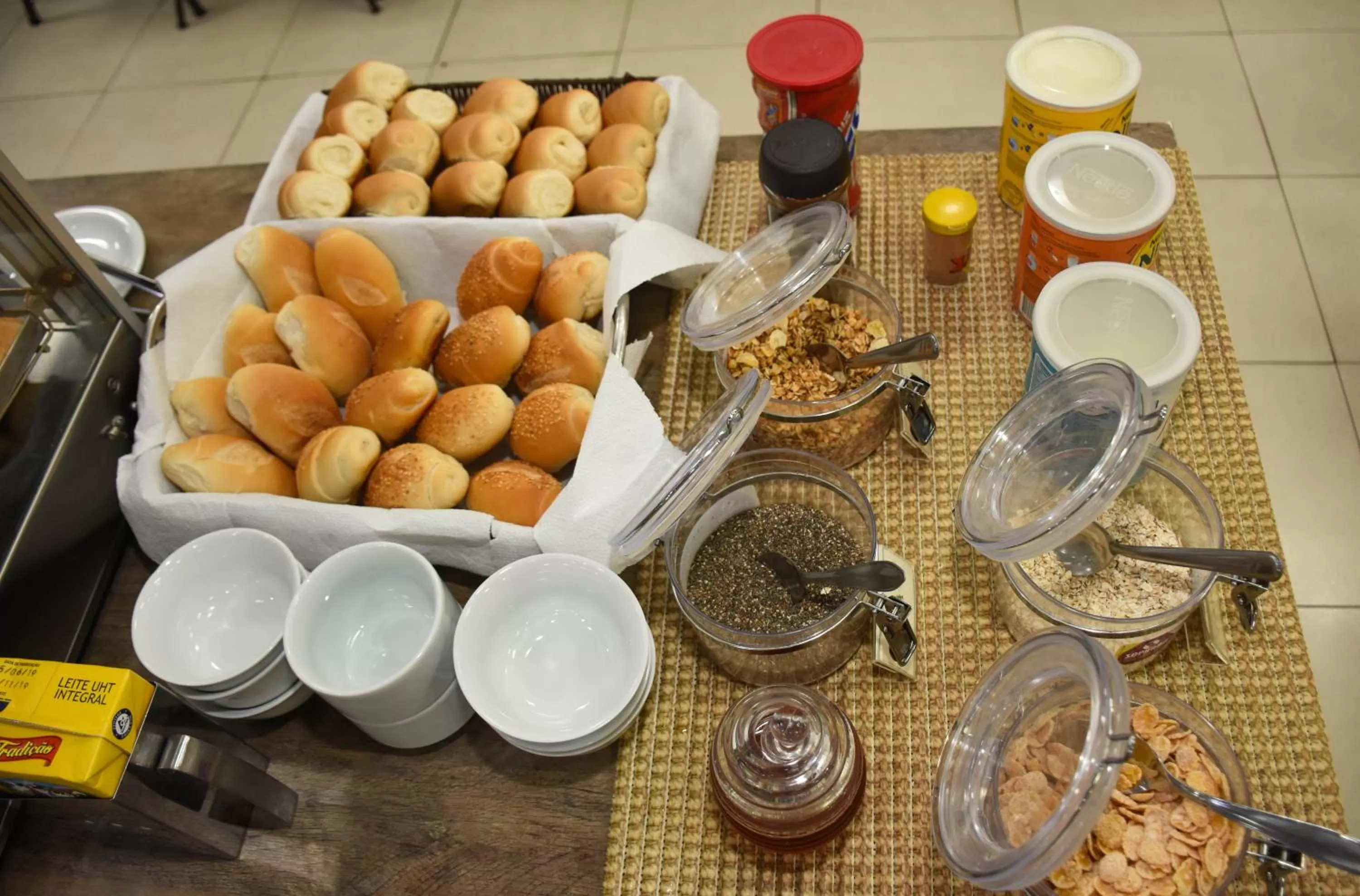 Food and drinks in Larison Executive - by Easy Hotéis