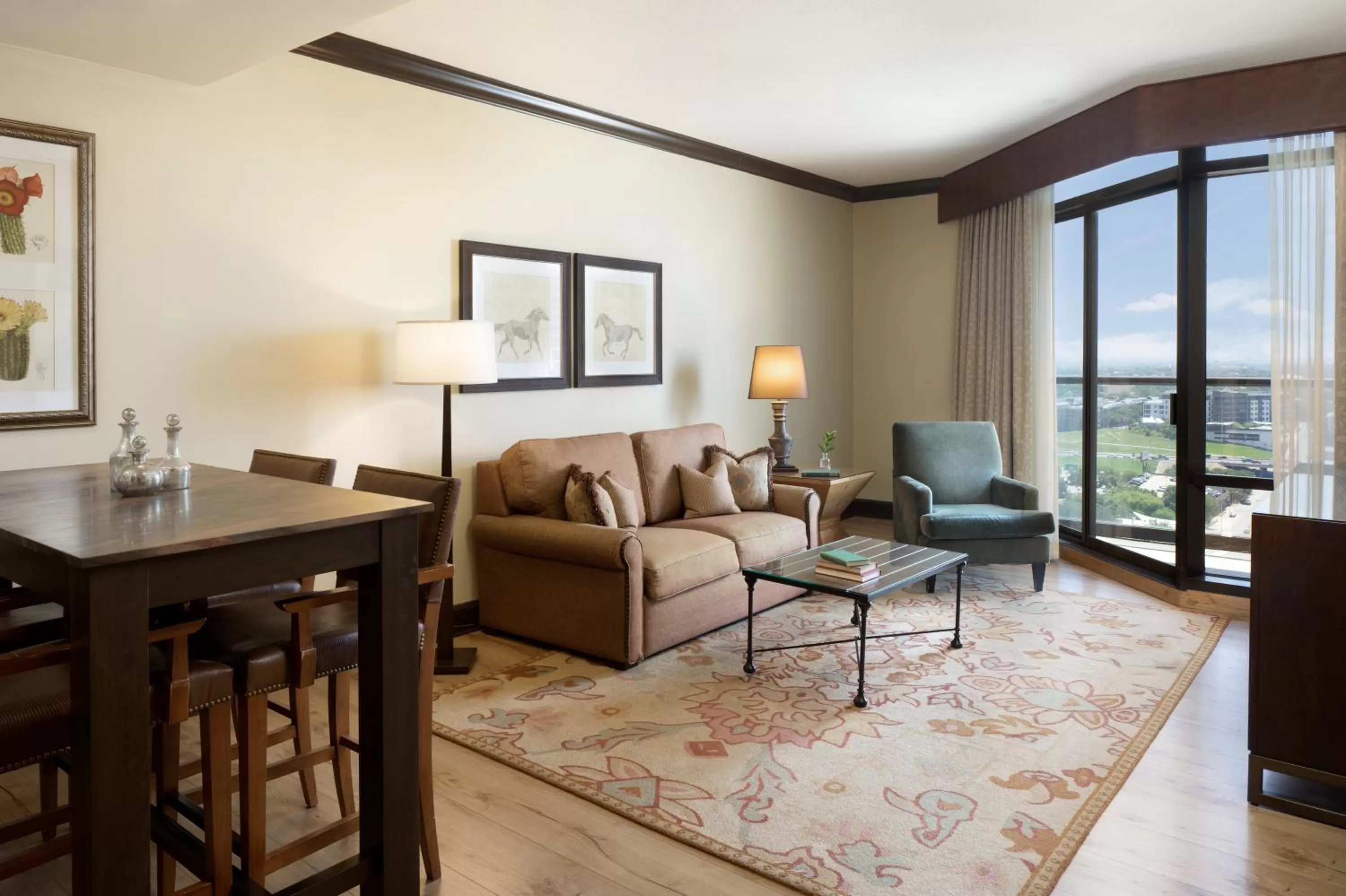 Photo of the whole room in Omni Austin Hotel Downtown