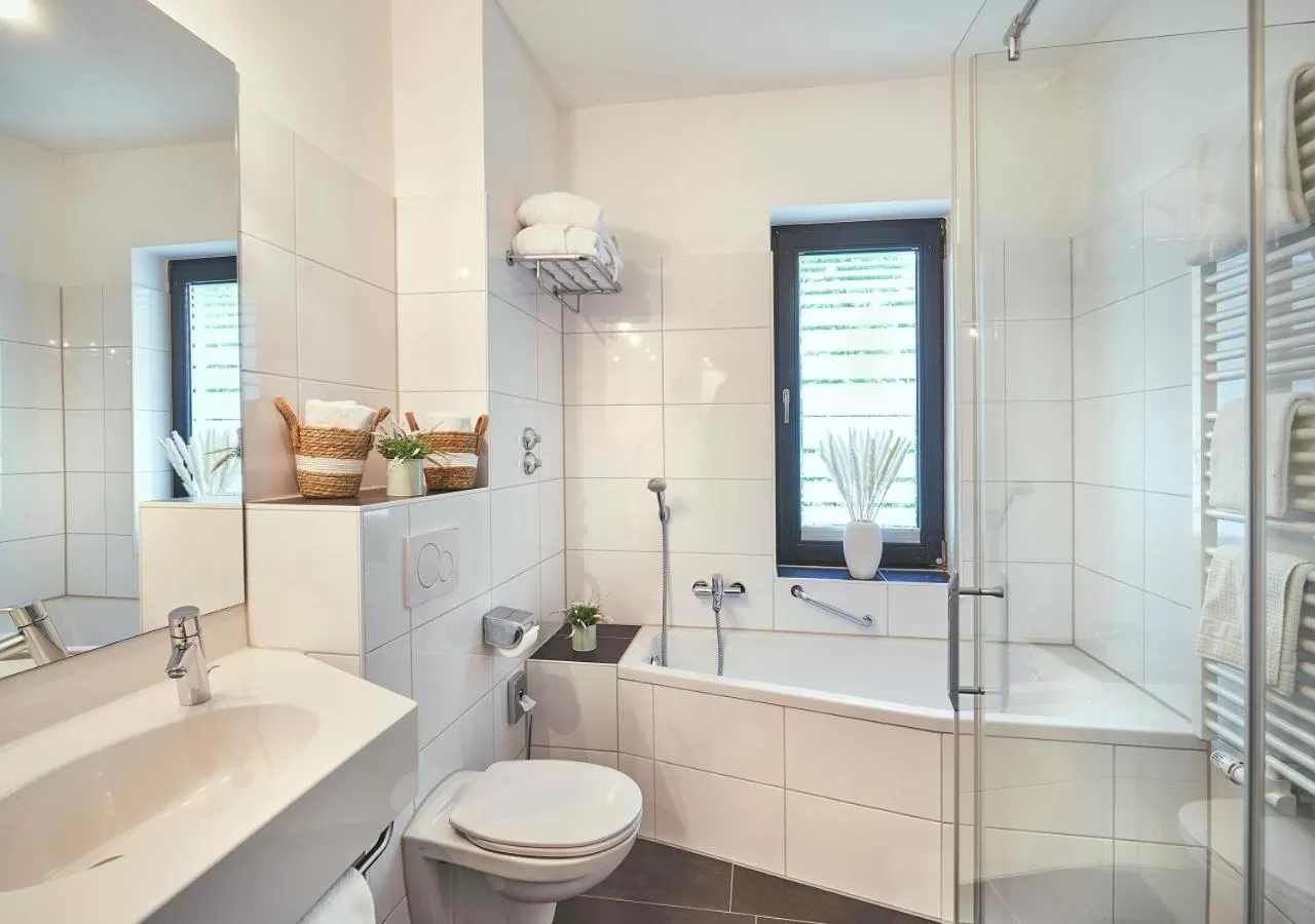 Shower in Parkhotel Nümbrecht