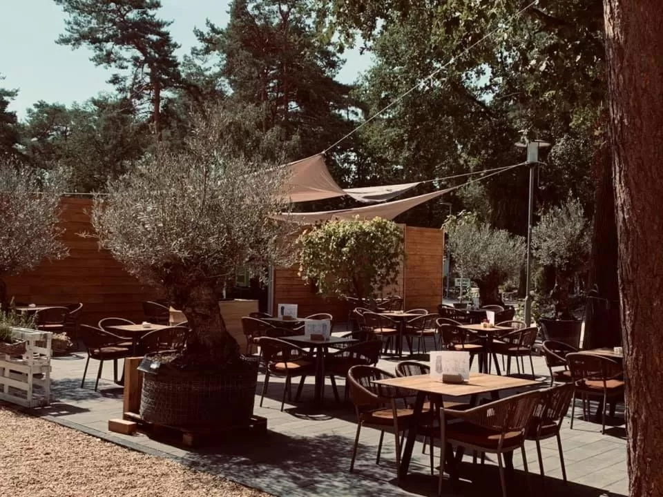 Restaurant/Places to Eat in Motel- Bungalow-& Chaletpark de Brenkberg