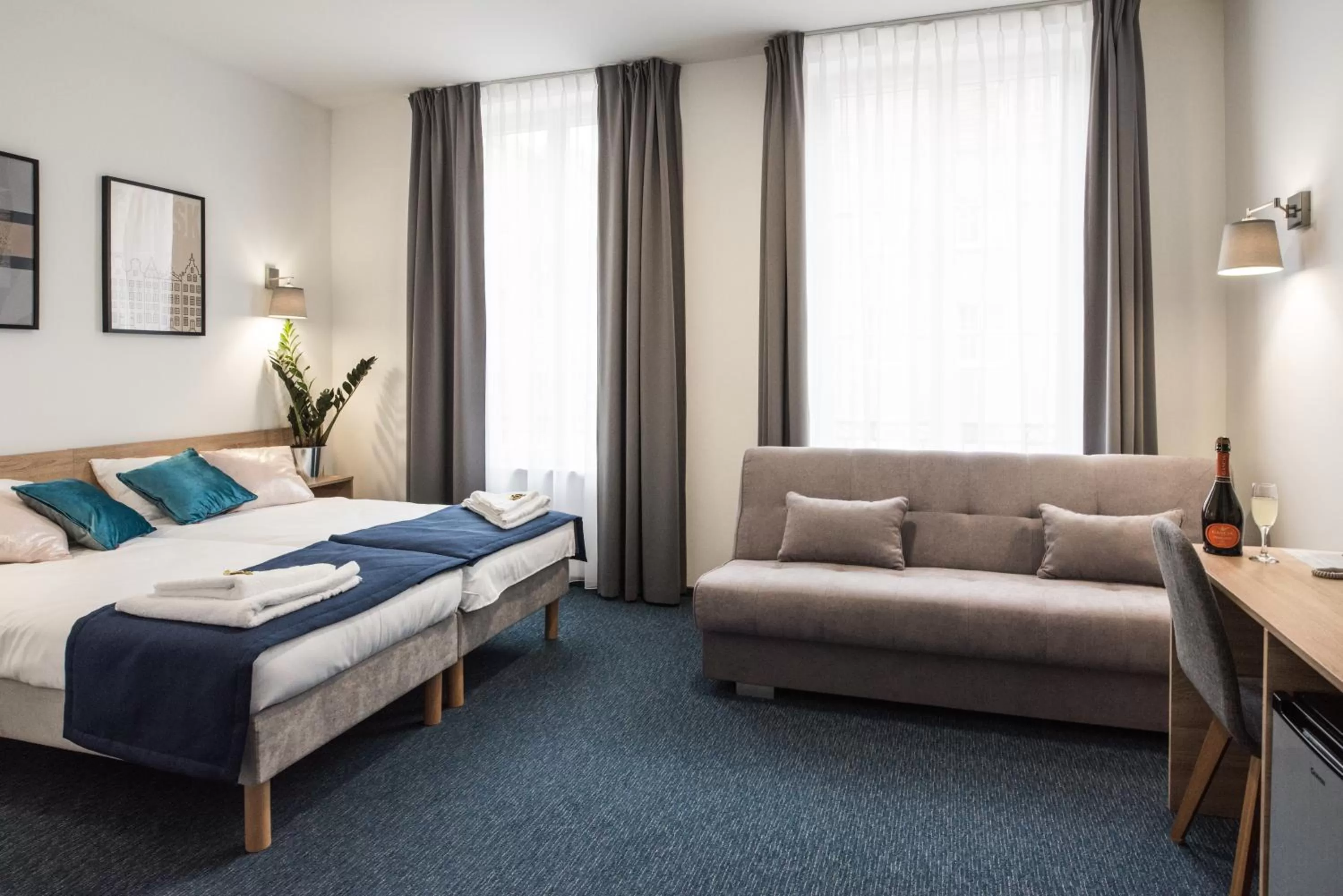 Photo of the whole room, Bed in Fama Residence Gdańsk Old Town