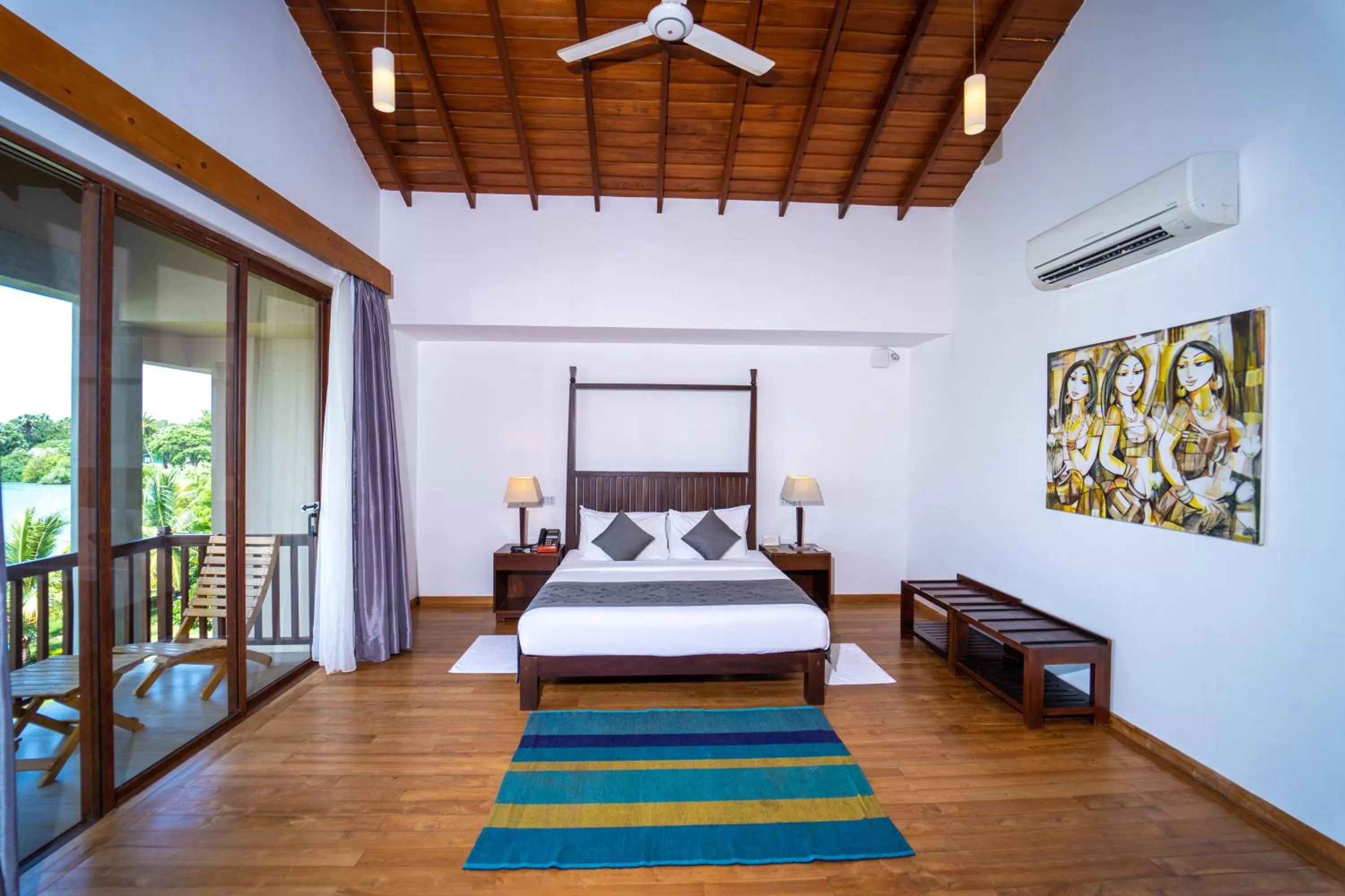 Bedroom, Bed in Amaranthe Bay Resort & Spa