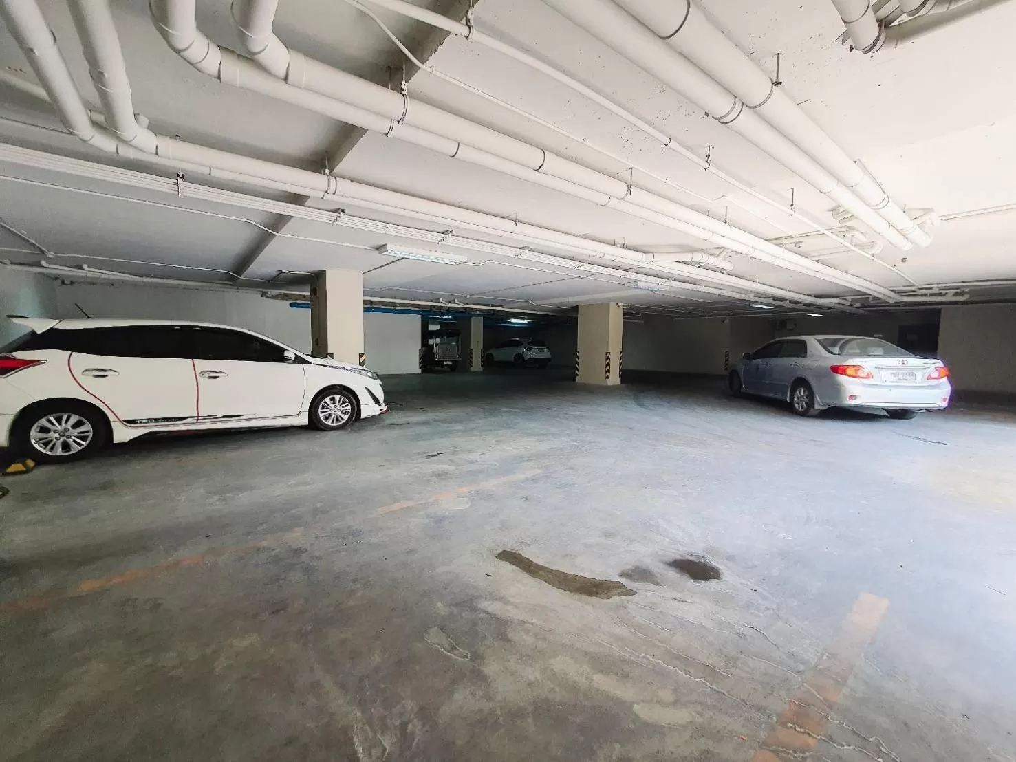 Parking in Ana Park Residence