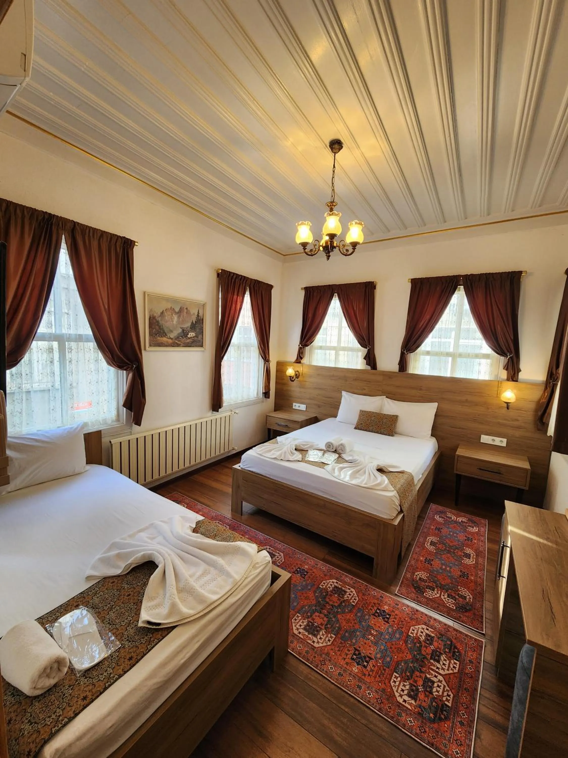 Bed in Kadıköy White House