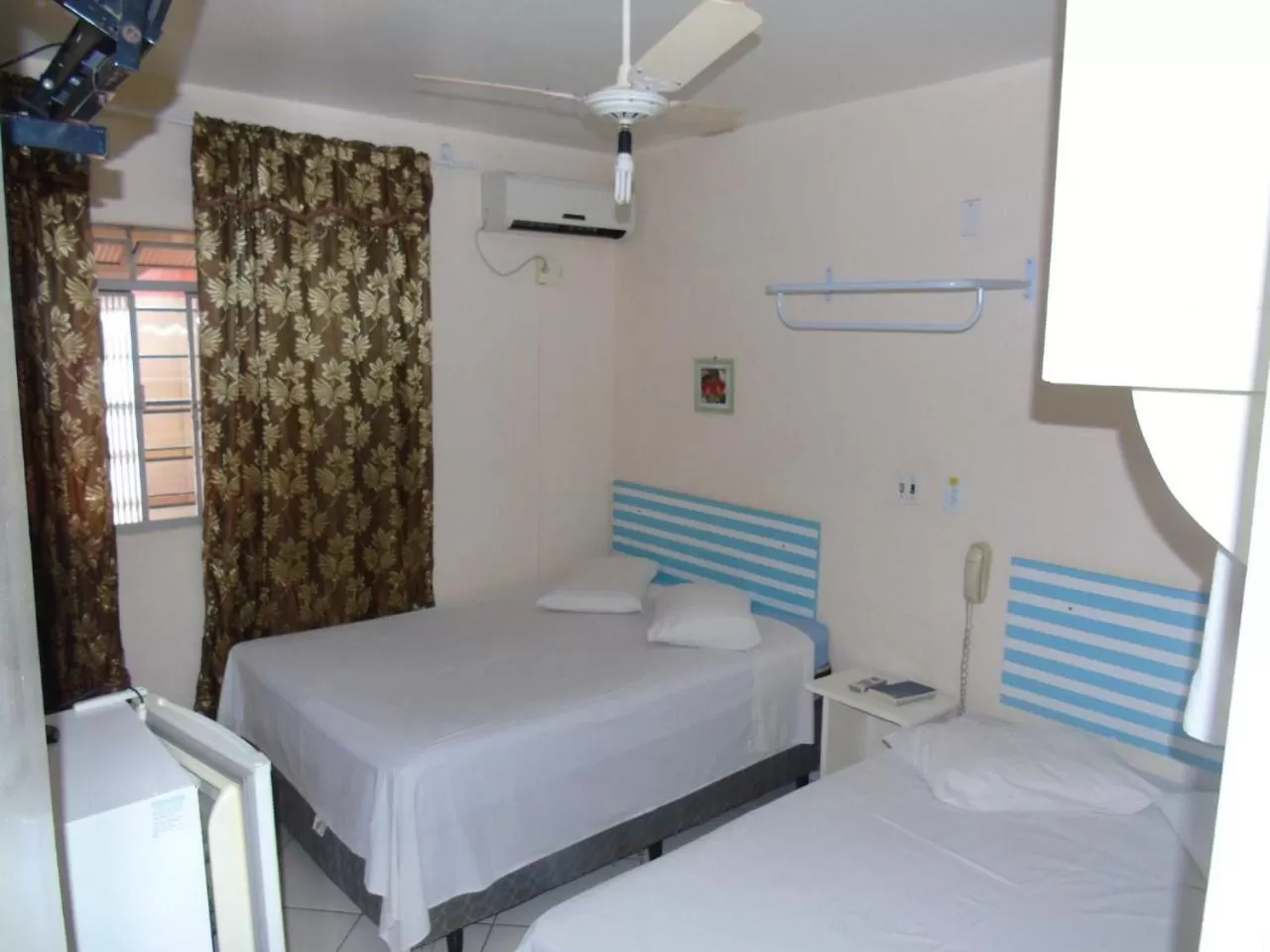 Photo of the whole room, Bed in Visk Palace Hotel e Restaurante