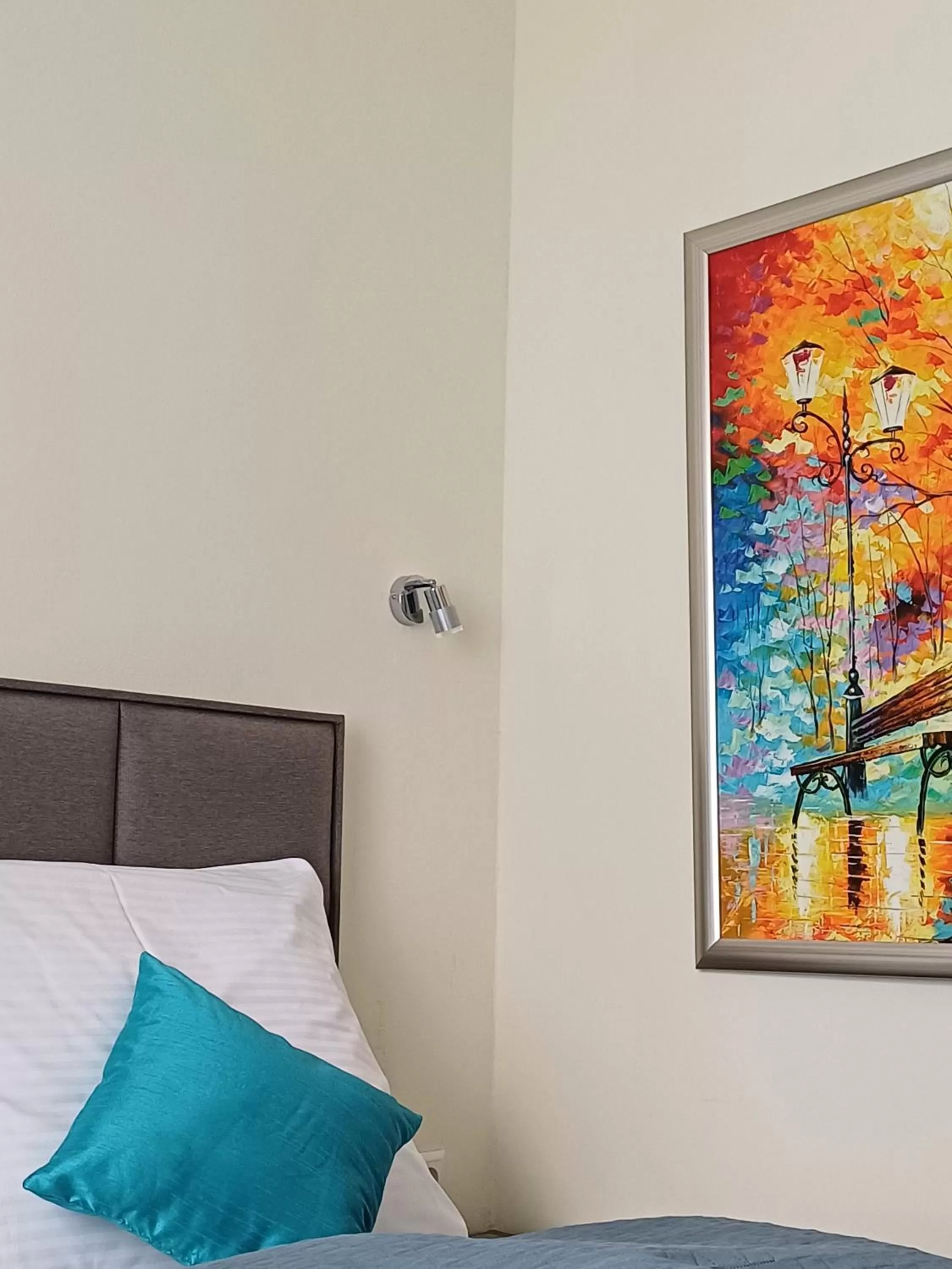 Decorative detail, Bed in garni Hotel S.O.G.* * *