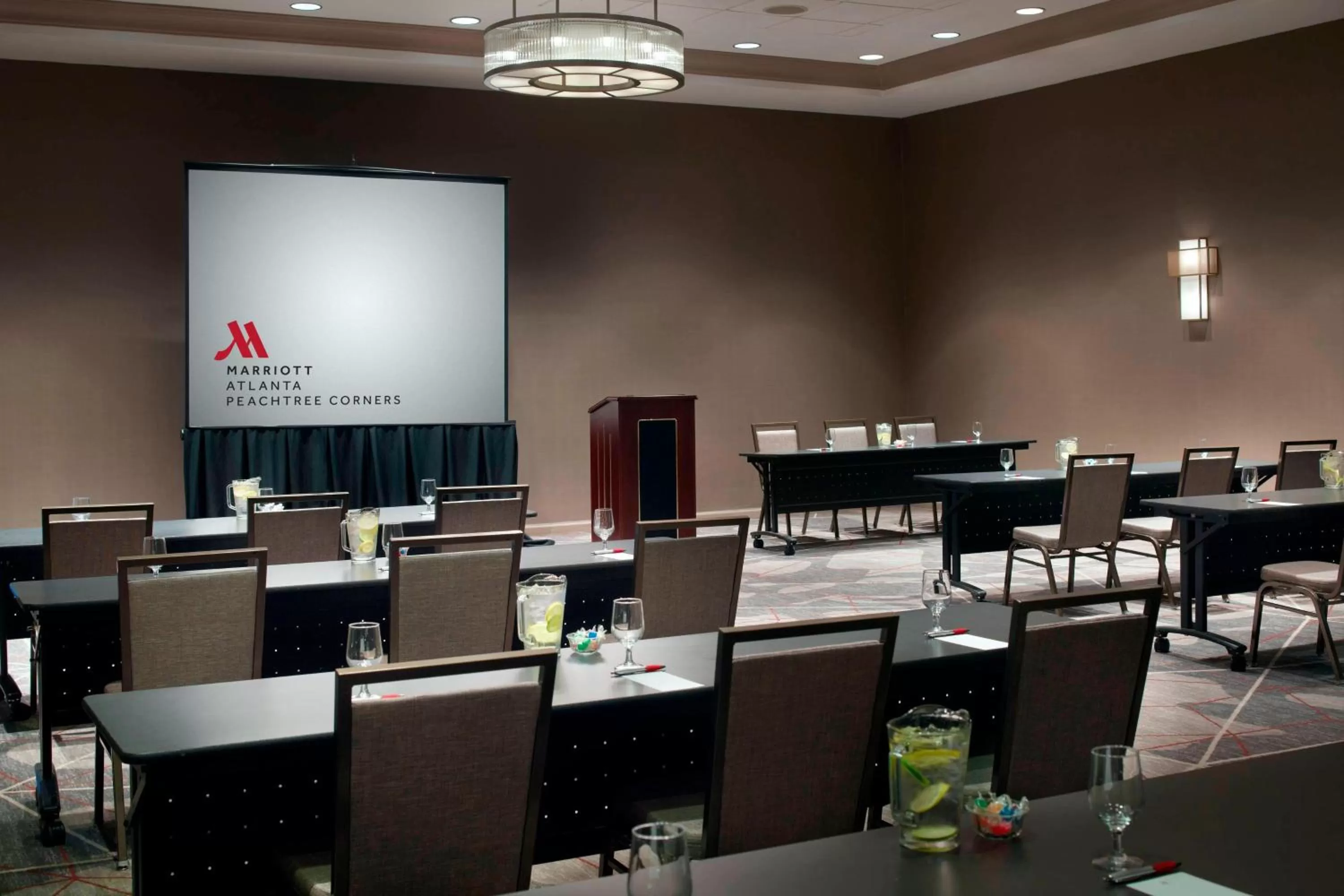 Meeting/conference room in Atlanta Marriott Peachtree Corners