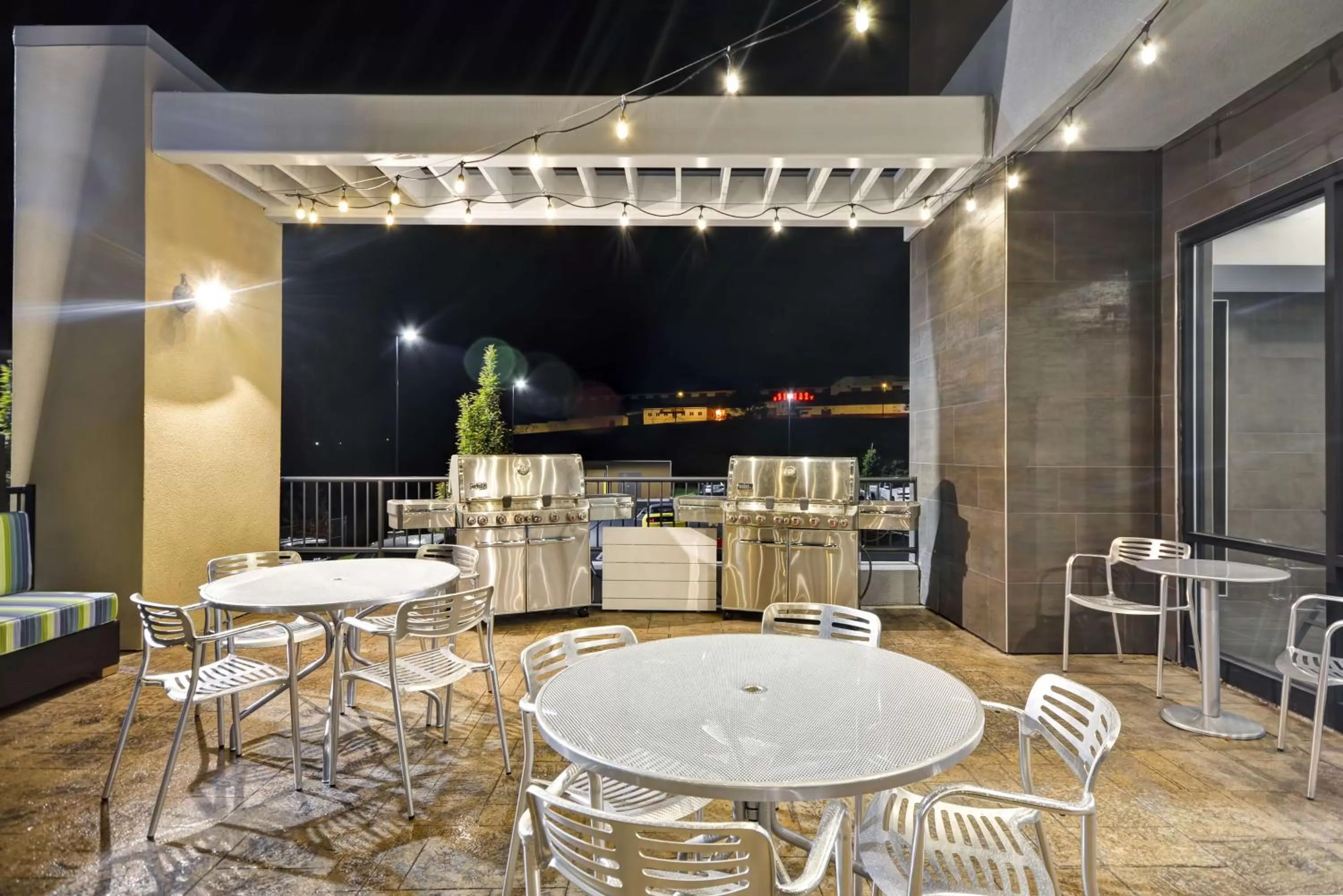 Patio in Home2 Suites By Hilton Oswego