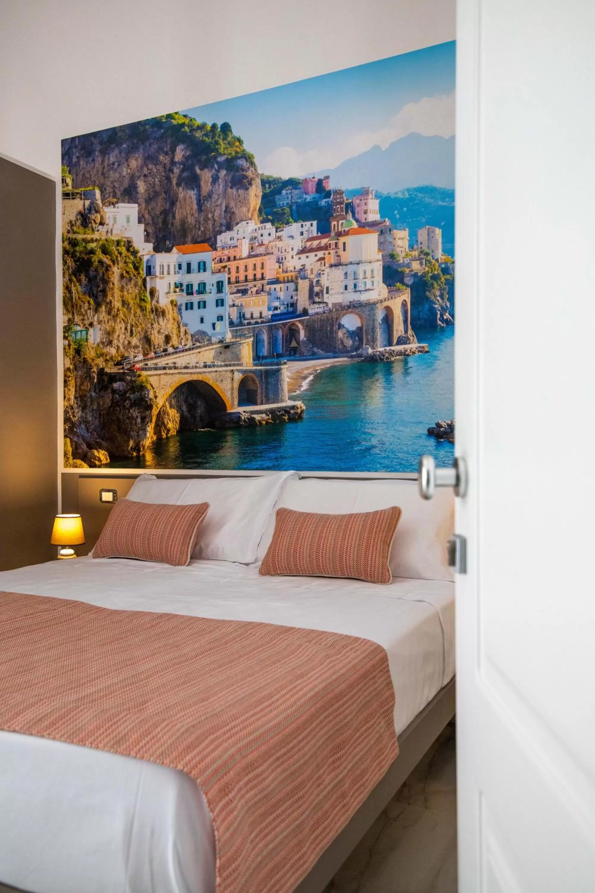 Bed in Palazzo Caracciolo del Sole