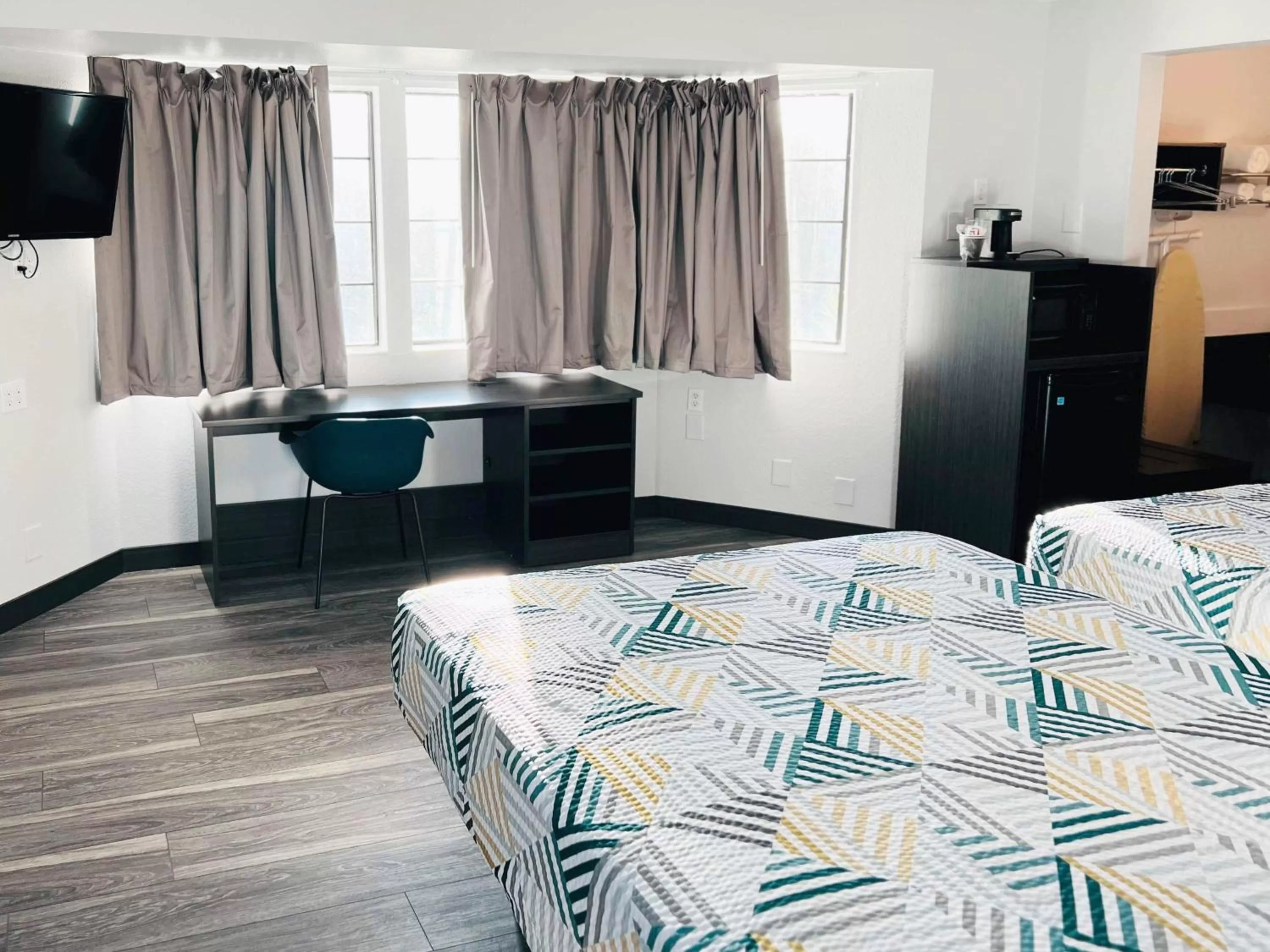 Bed in Motel 6-Marina, CA - Monterey