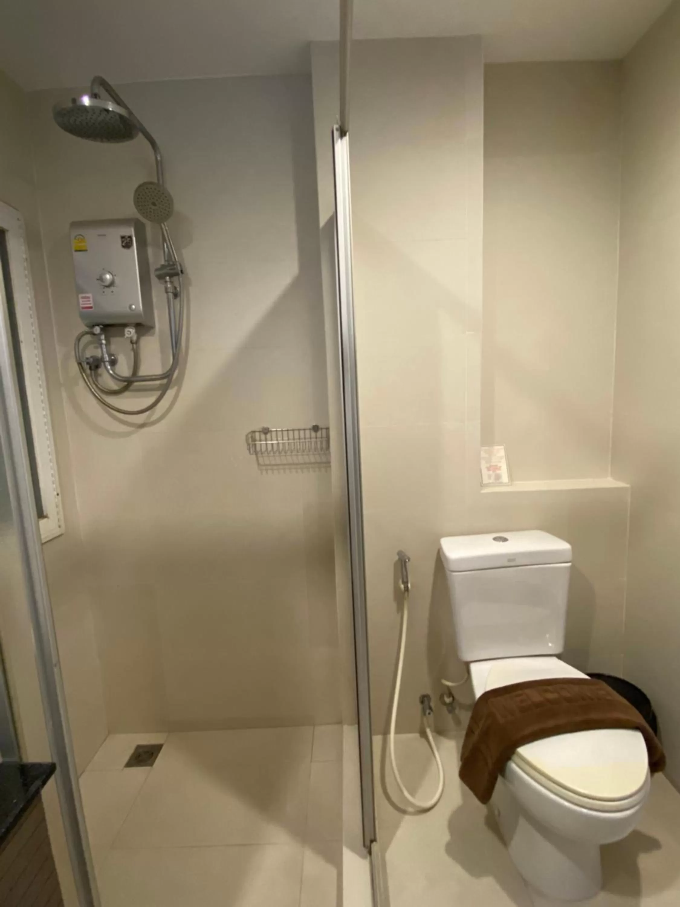 Shower in Le Vernissage by Goad Avadhess Hospitality