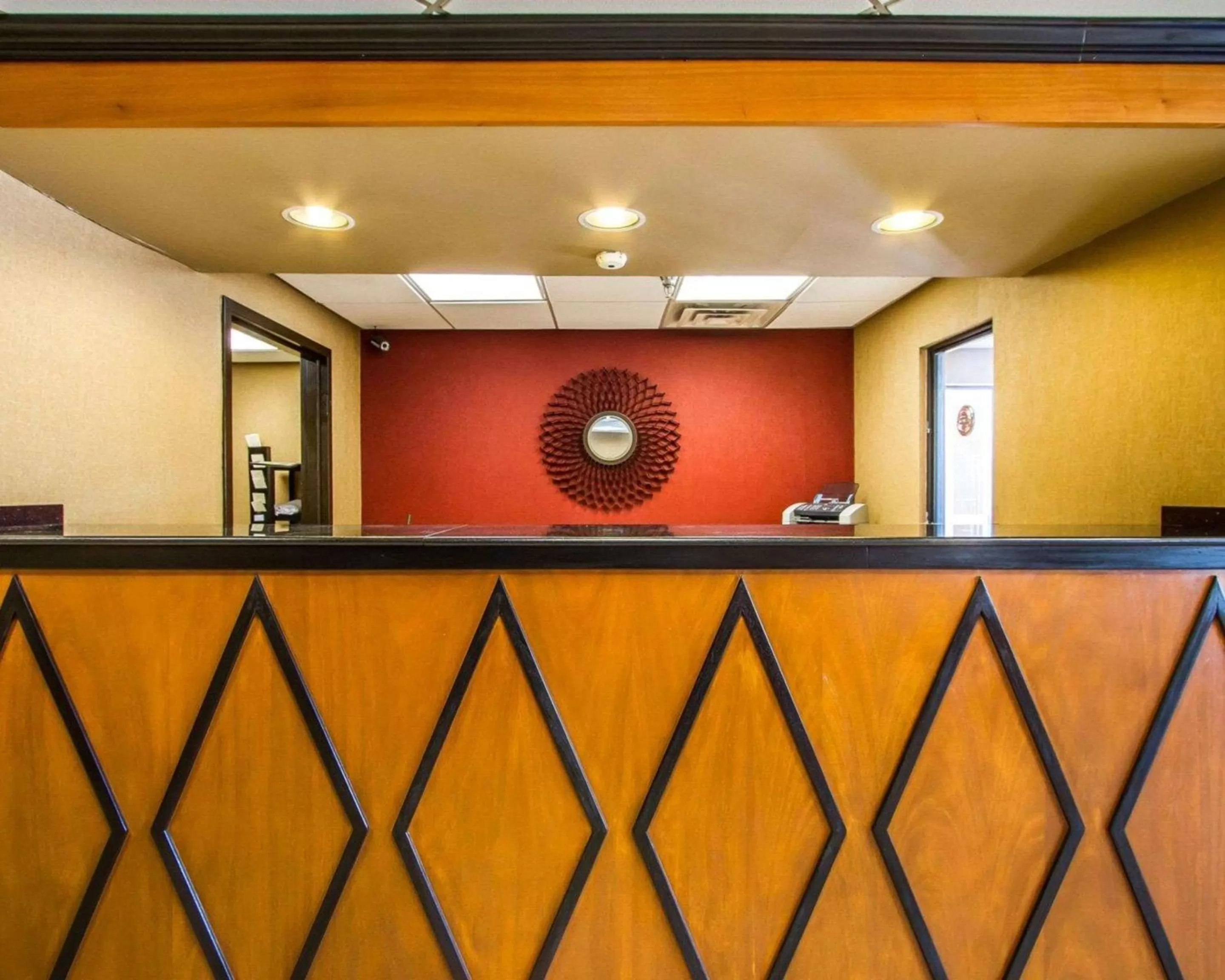 Lobby or reception in Rodeway Inn & Suites Clarksville near Governors Square Mall