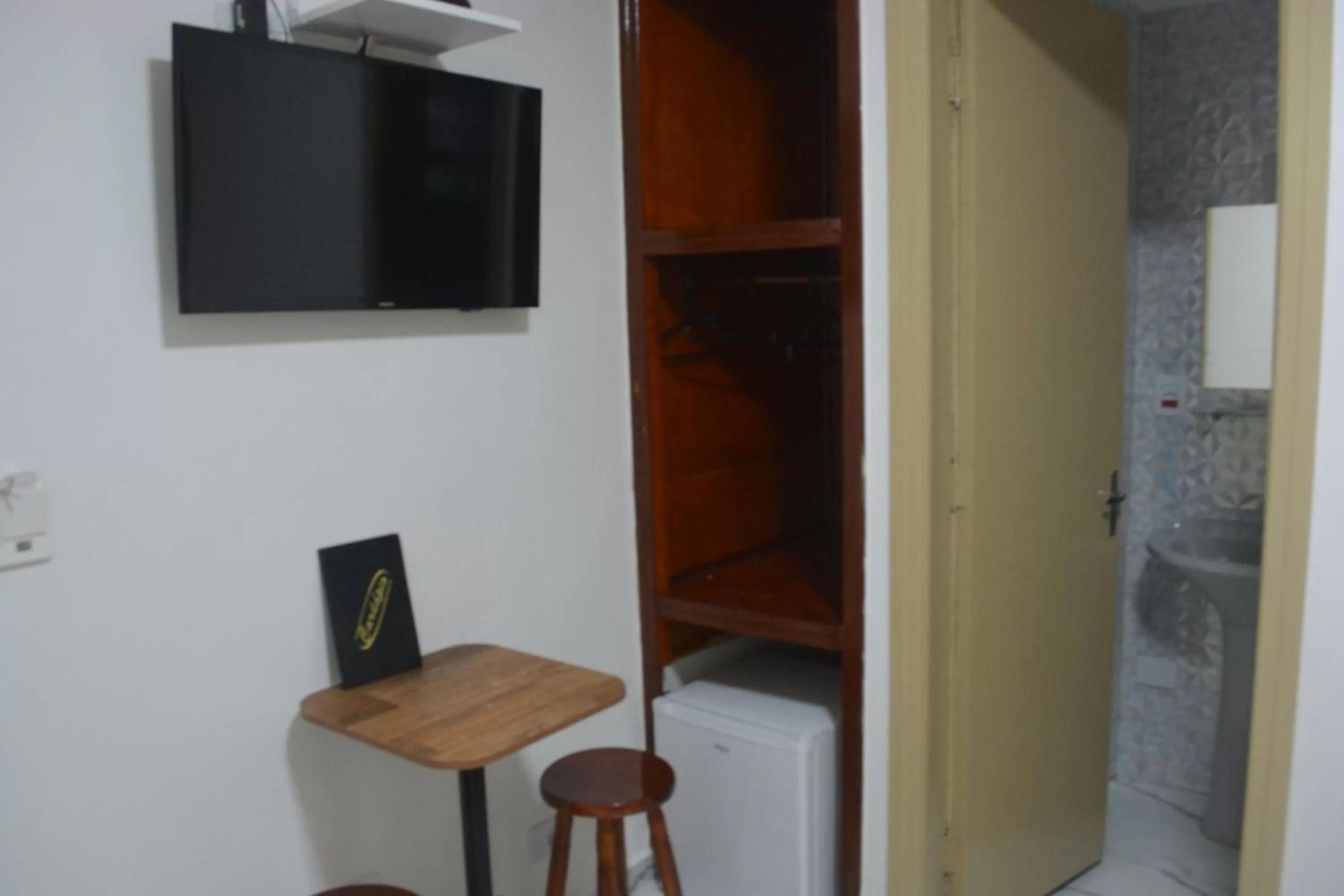 TV/Entertainment Center in New Point Hotel