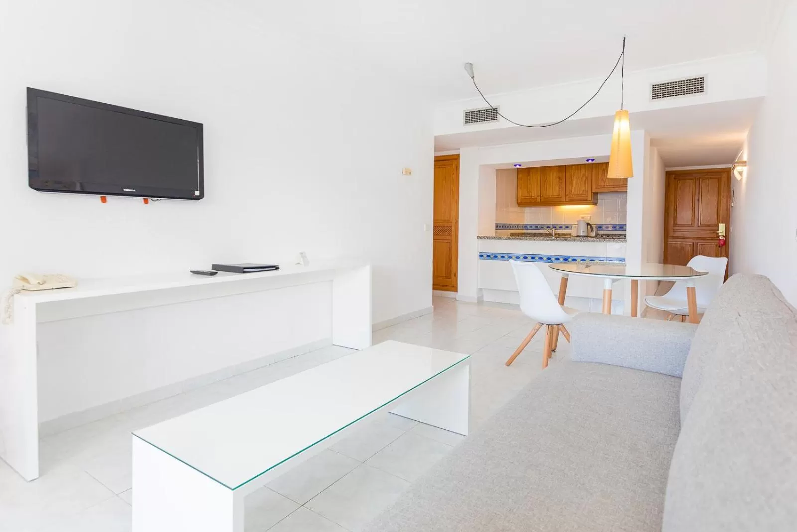 Living room in Aparthotel Duquesa Playa