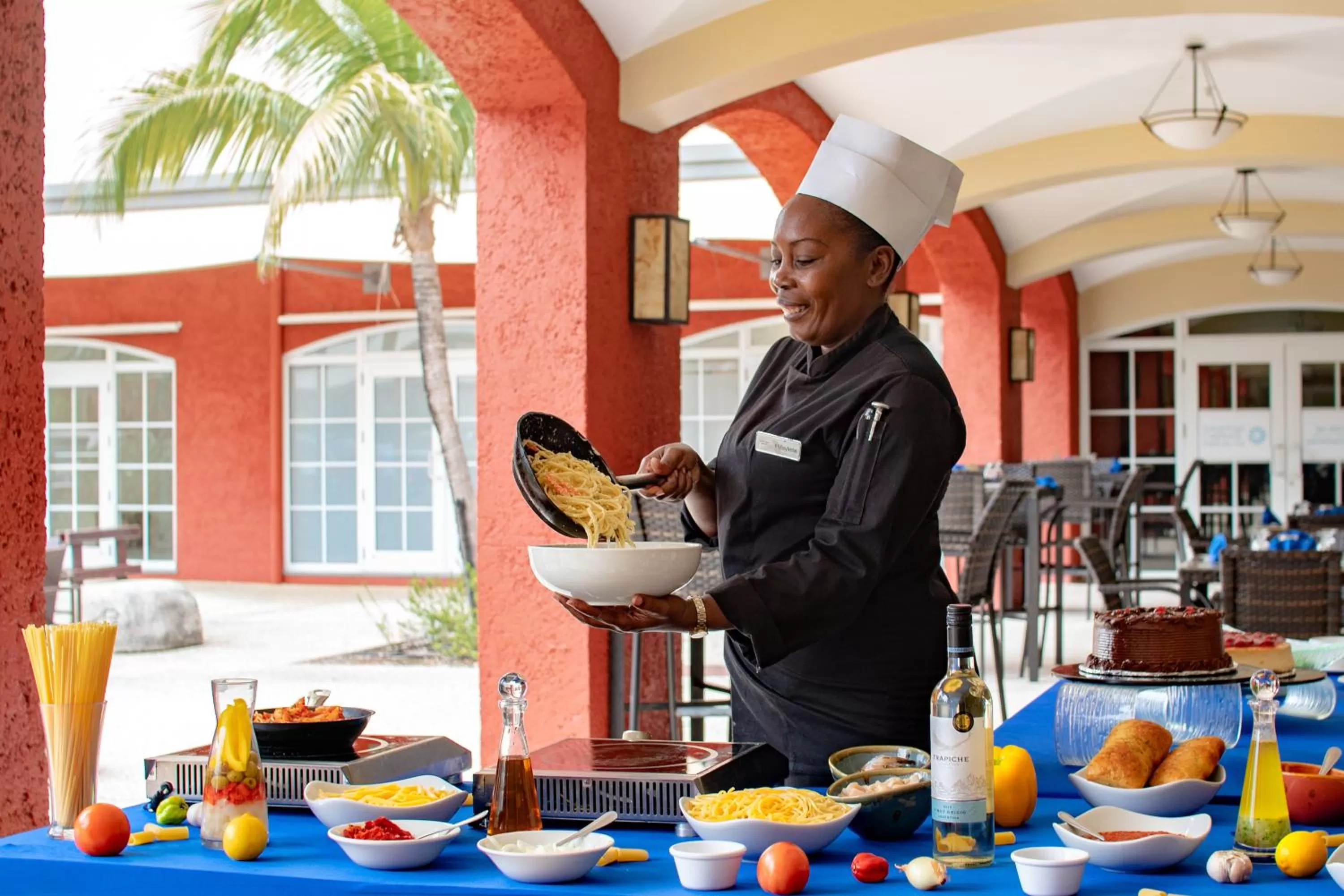 Food and drinks in Courtyard by Marriott Bridgetown, Barbados