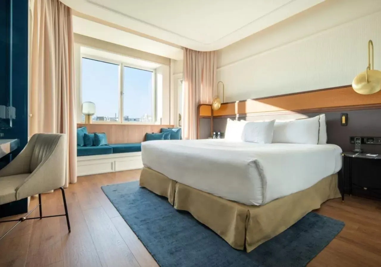Premium City Views in Only YOU Hotel Valencia Premium City Views in Only YOU Hotel Valencia