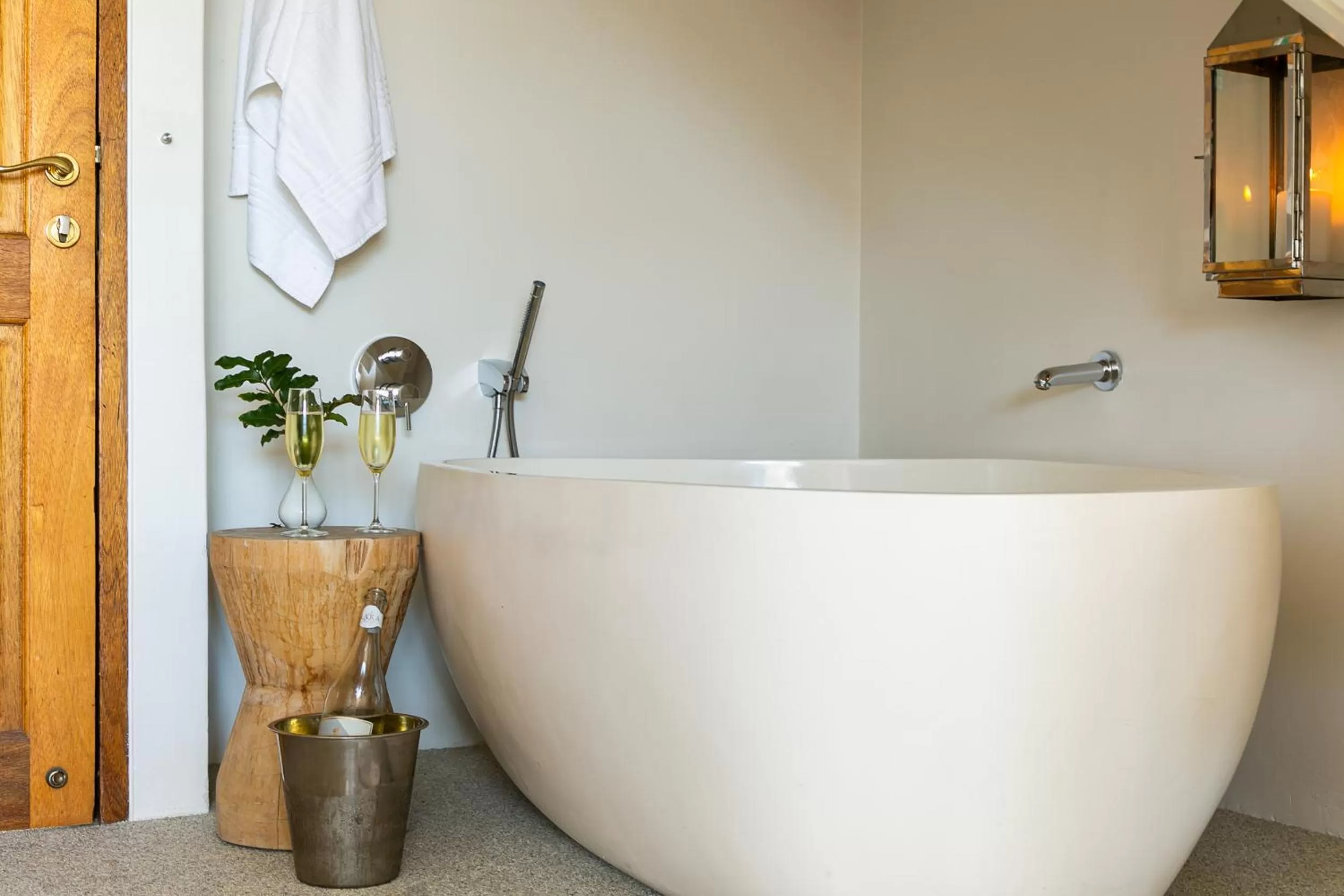 Bathroom in Harbour House Hotel - Manor House