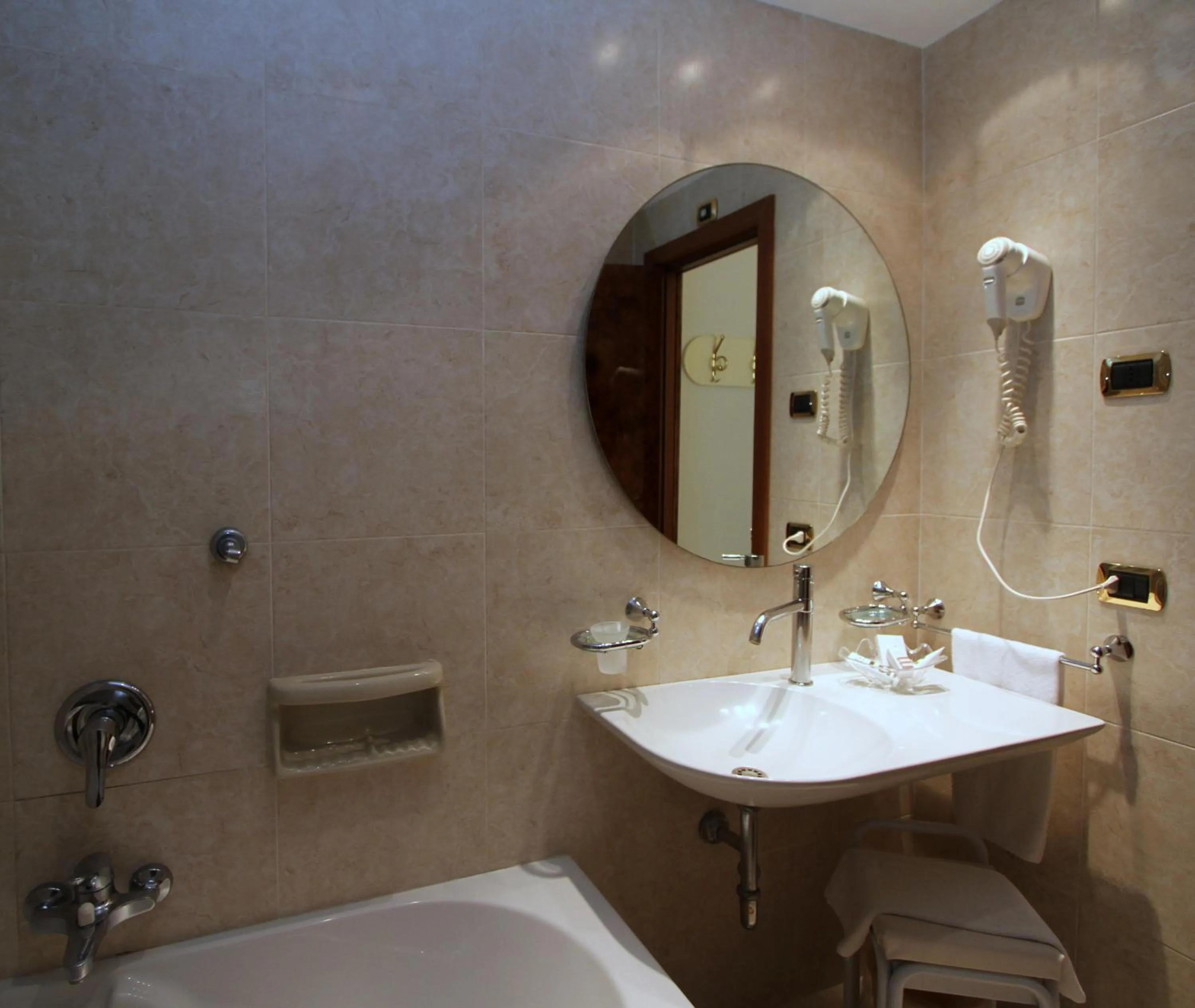 Bathroom in Hotel Cicolella