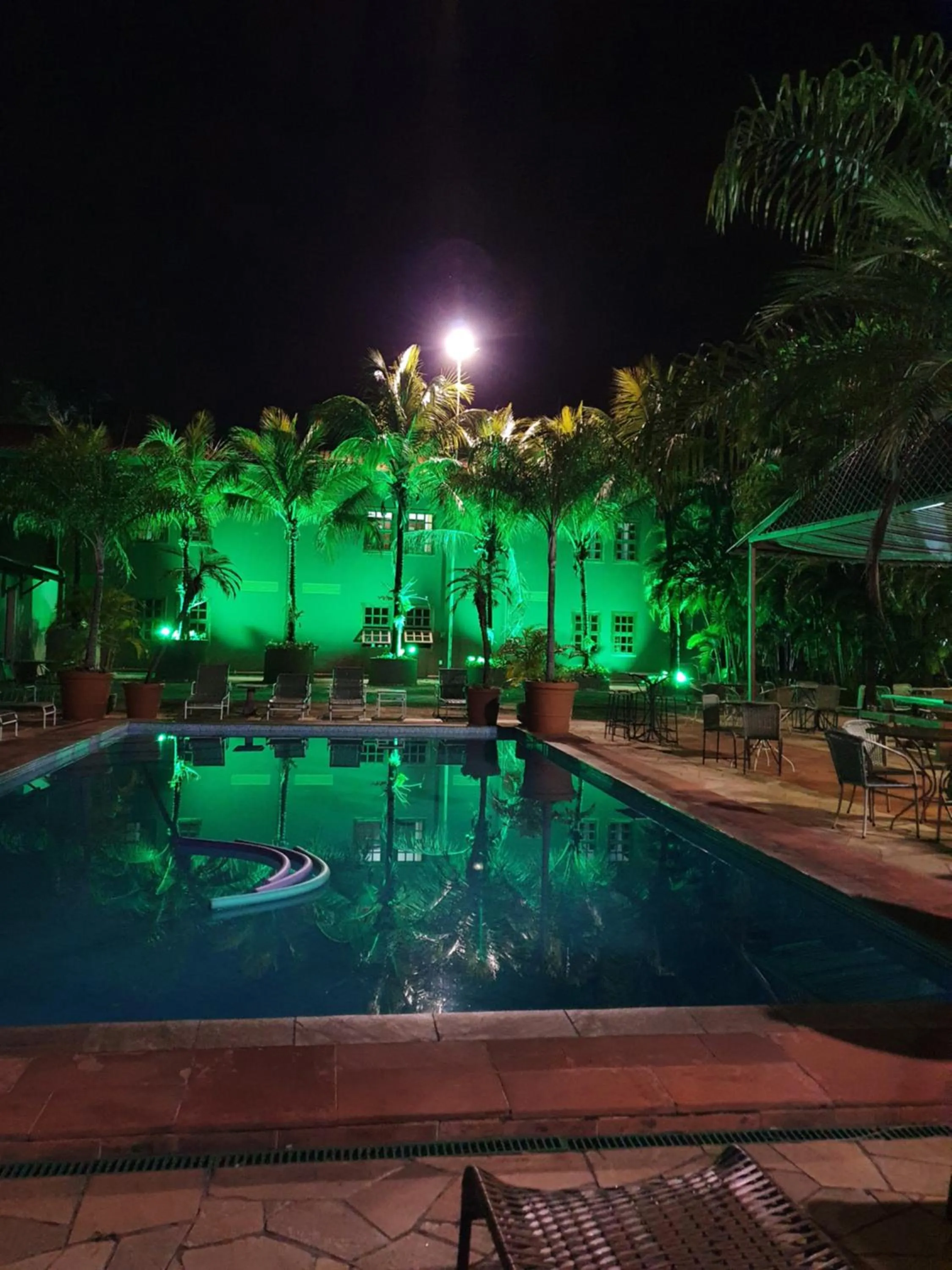 Swimming Pool in Mariá Plaza Hotel