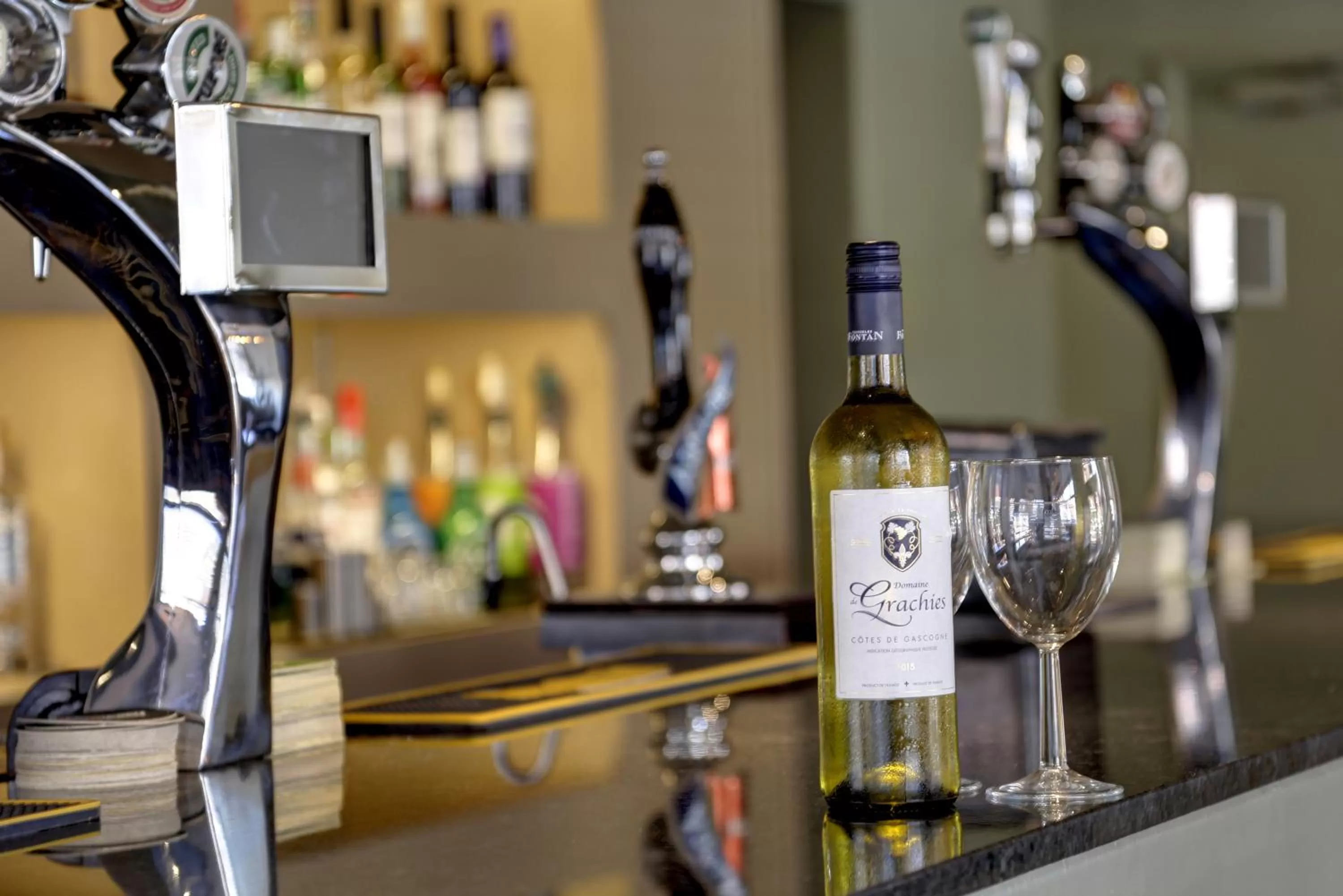 Alcoholic drinks in Best Western Brook Hotel