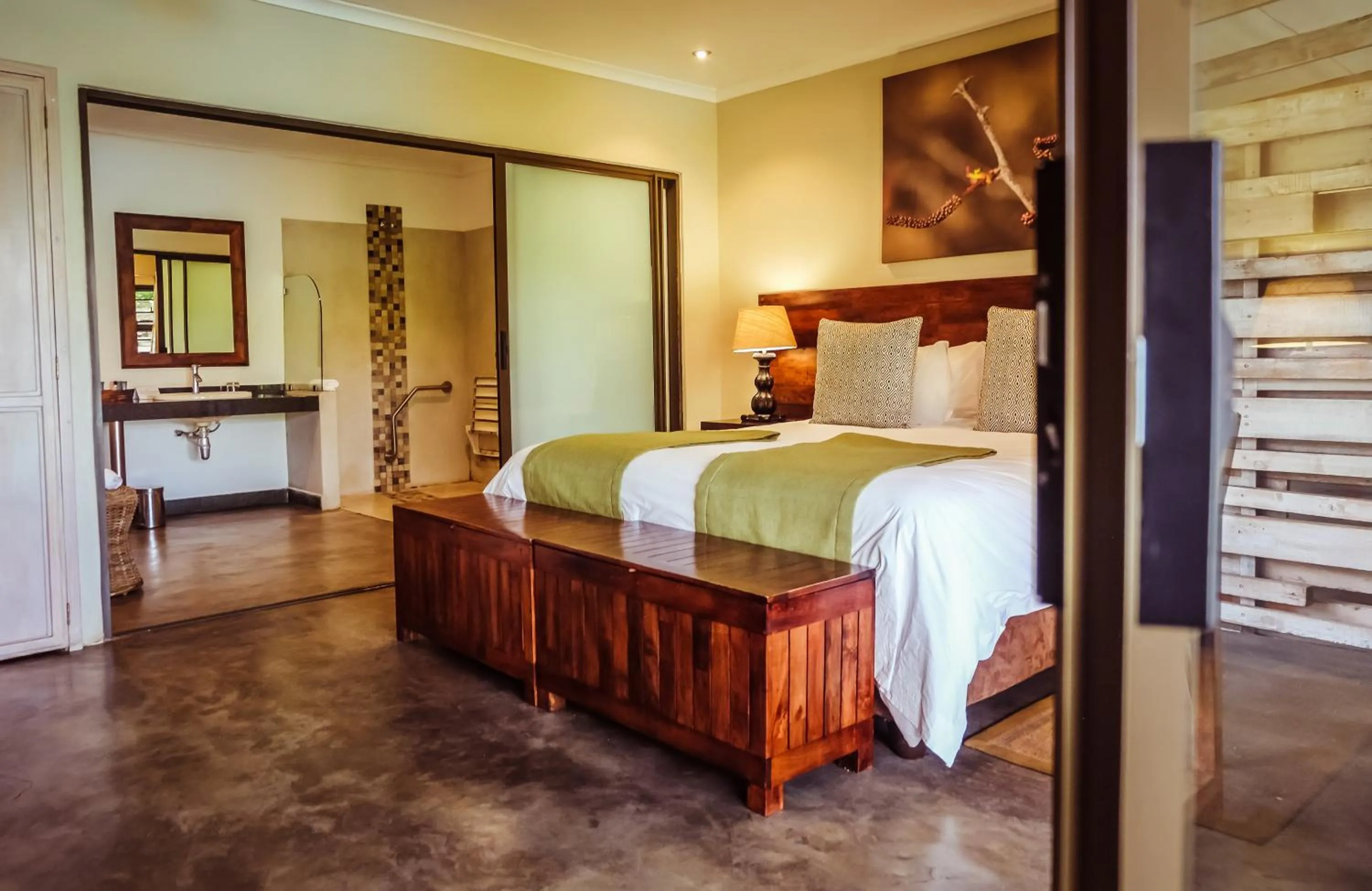 Photo of the whole room, Bed in Bushveld Terrace Safari Hotel, Lodge & Spa