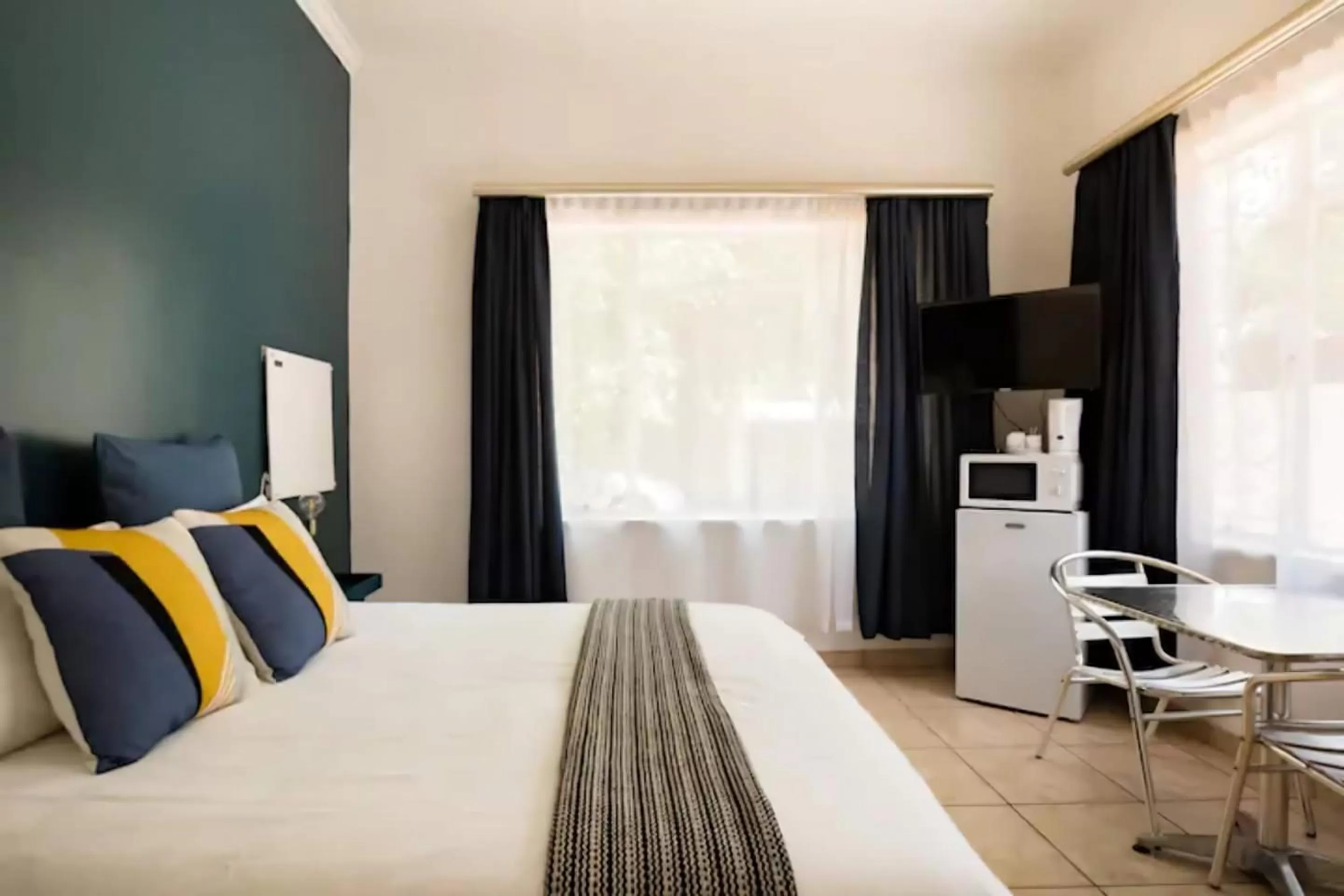 Bedroom, Bed in 54 Brecher