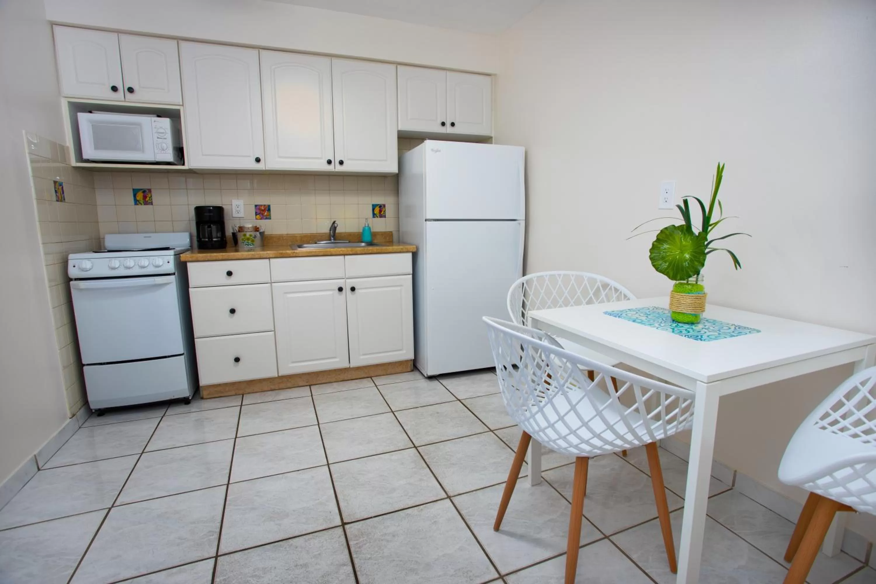 Kitchen or kitchenette in Sea Garden by the Sea