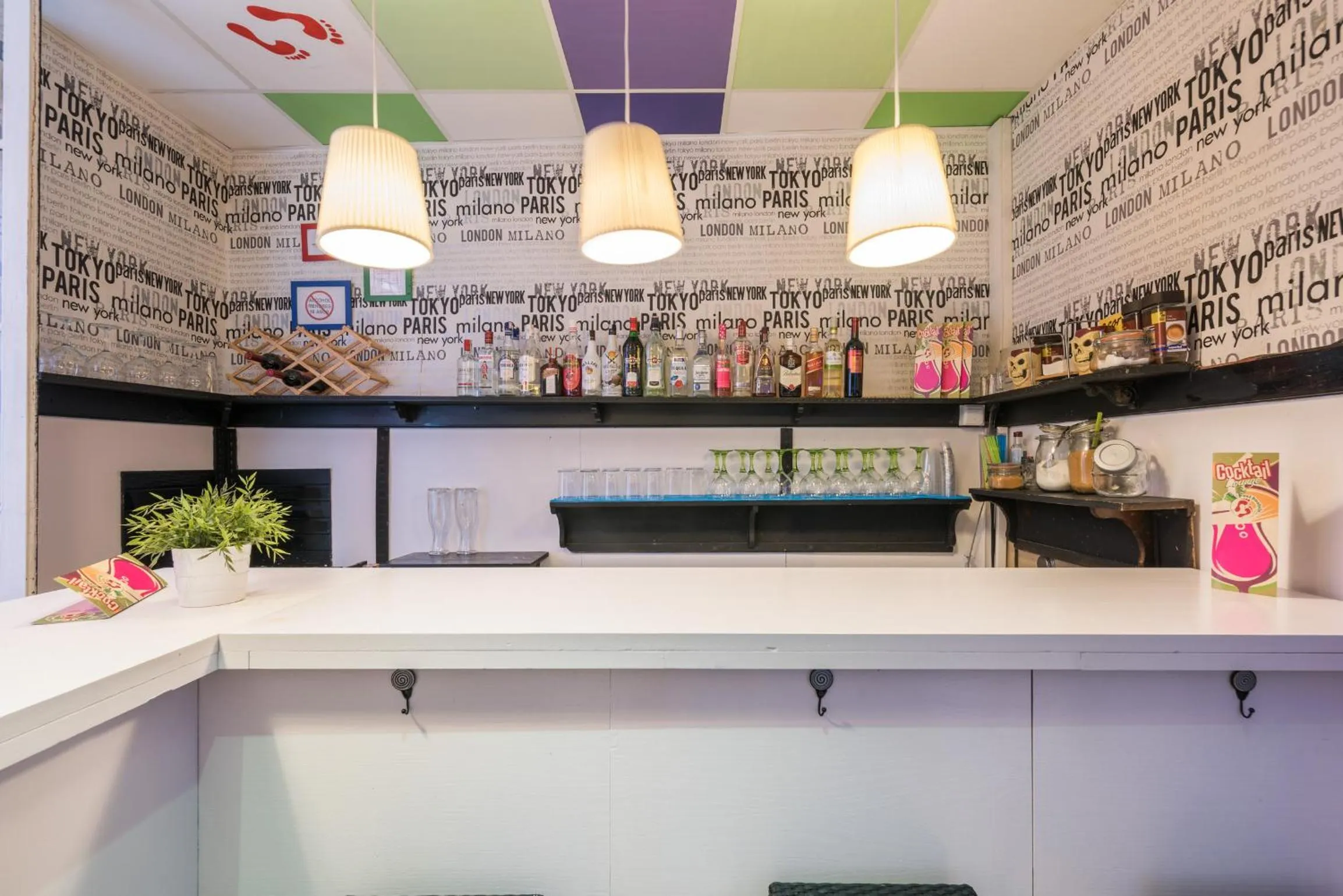 Lounge or bar in Feel Hostels City Center