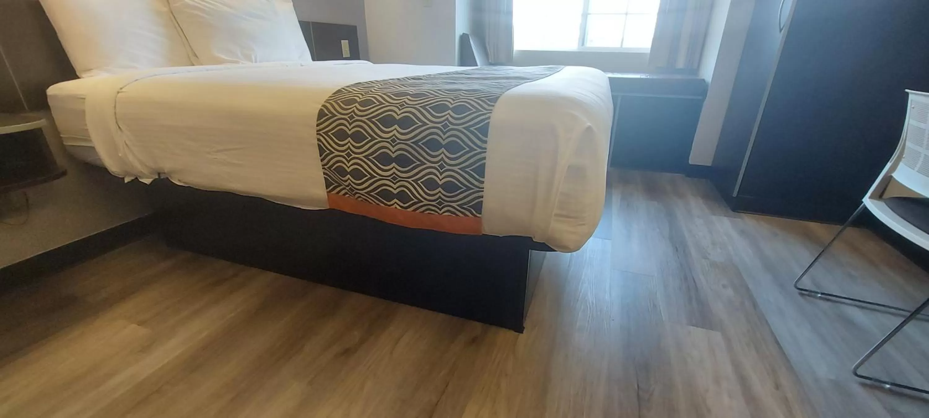 Bed in Microtel Inn & Suites by Wyndham Hoover/Birmingham