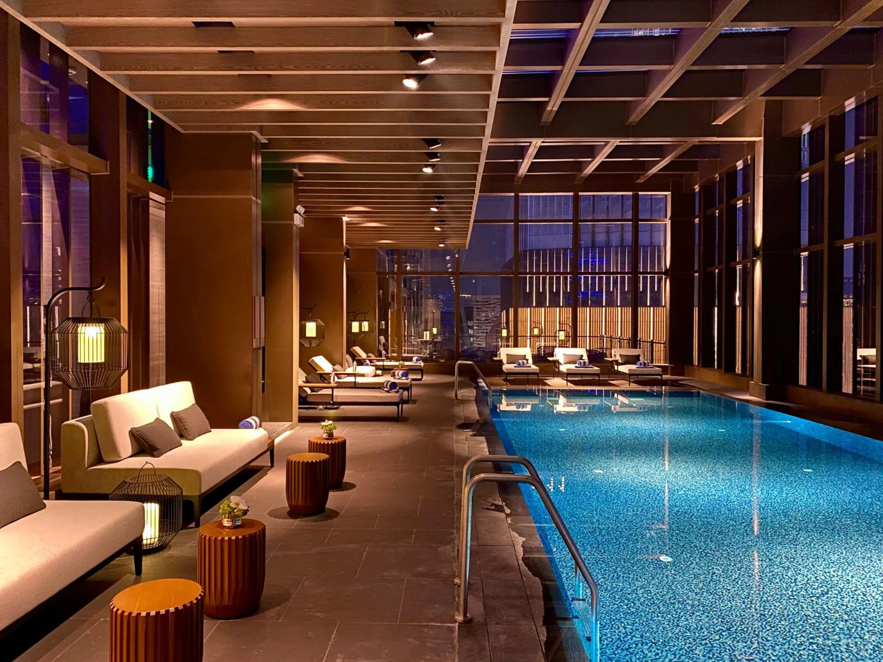 Swimming pool in Jumeirah Living Guangzhou