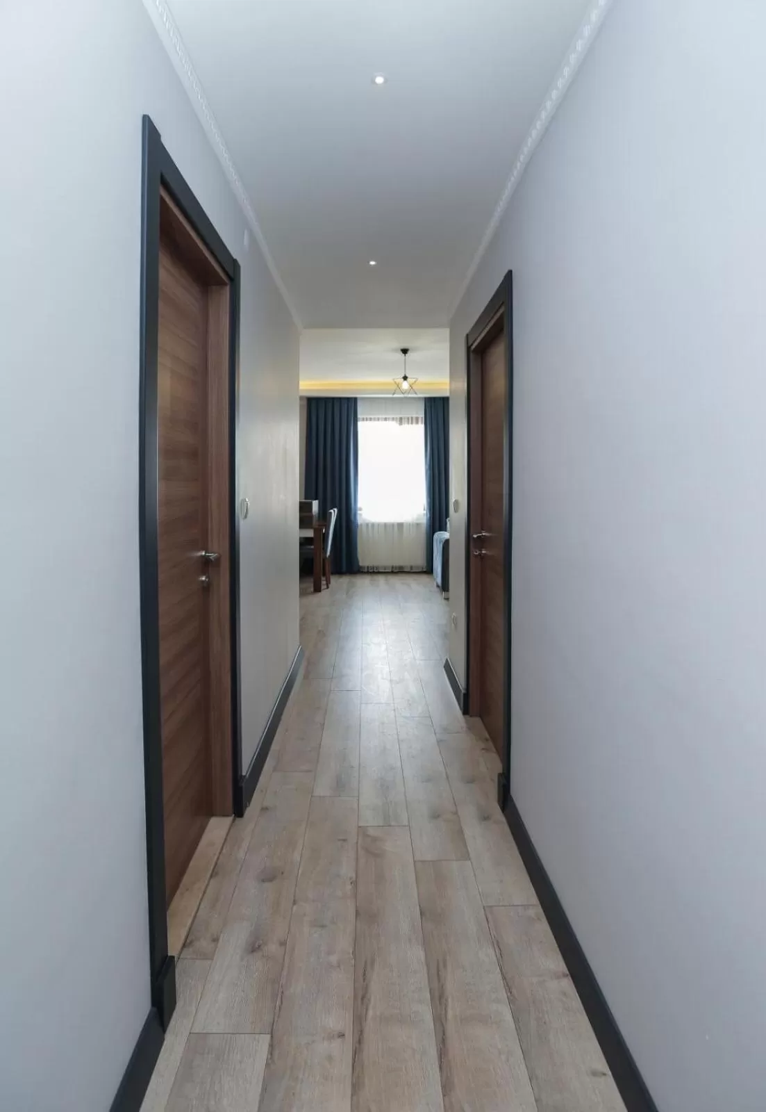 Communal lounge/ TV room in Yılmaz Suit Apartments