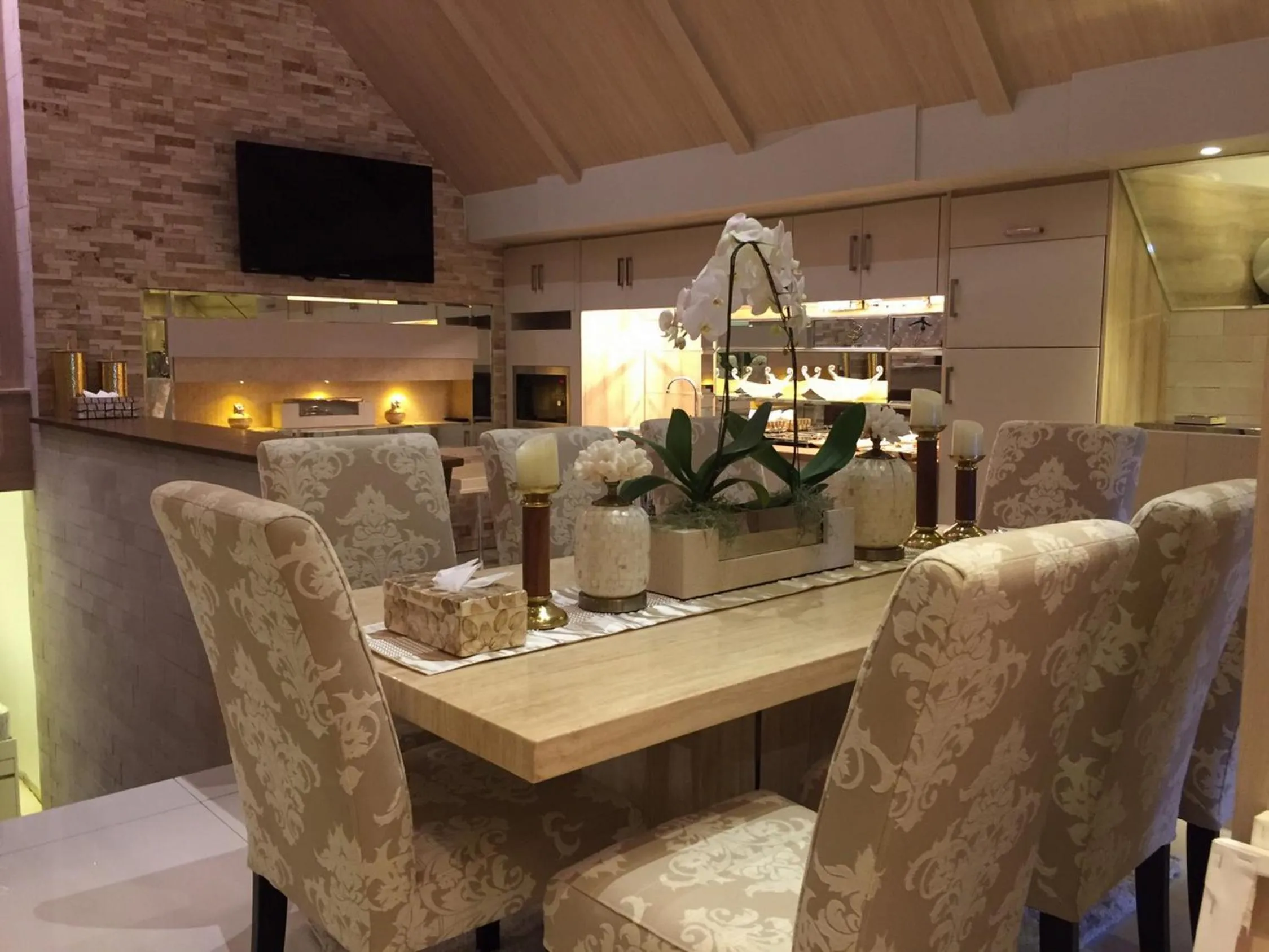 Dining area, Seating Area in Patong Heritage Hotel Phuket - SHA Extra Plus