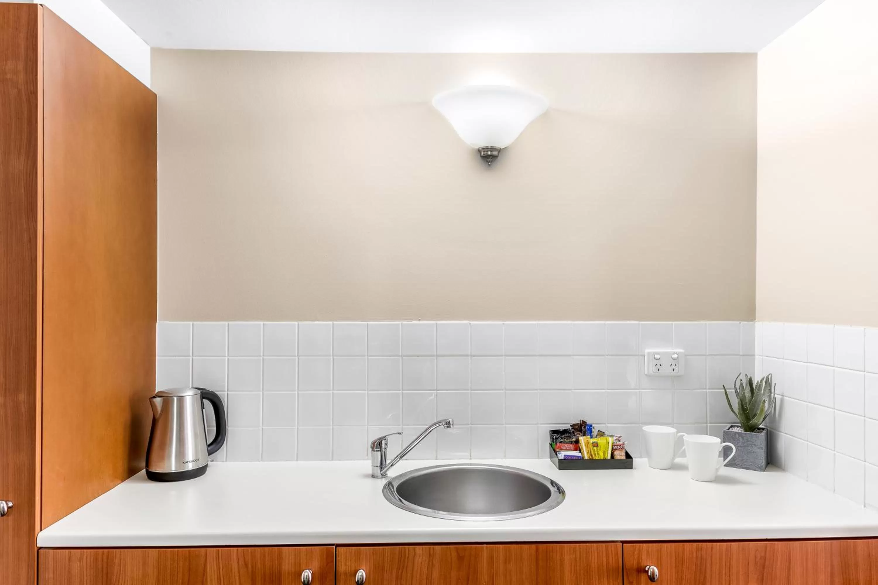 Kitchen or kitchenette in Mandala Signature Berry