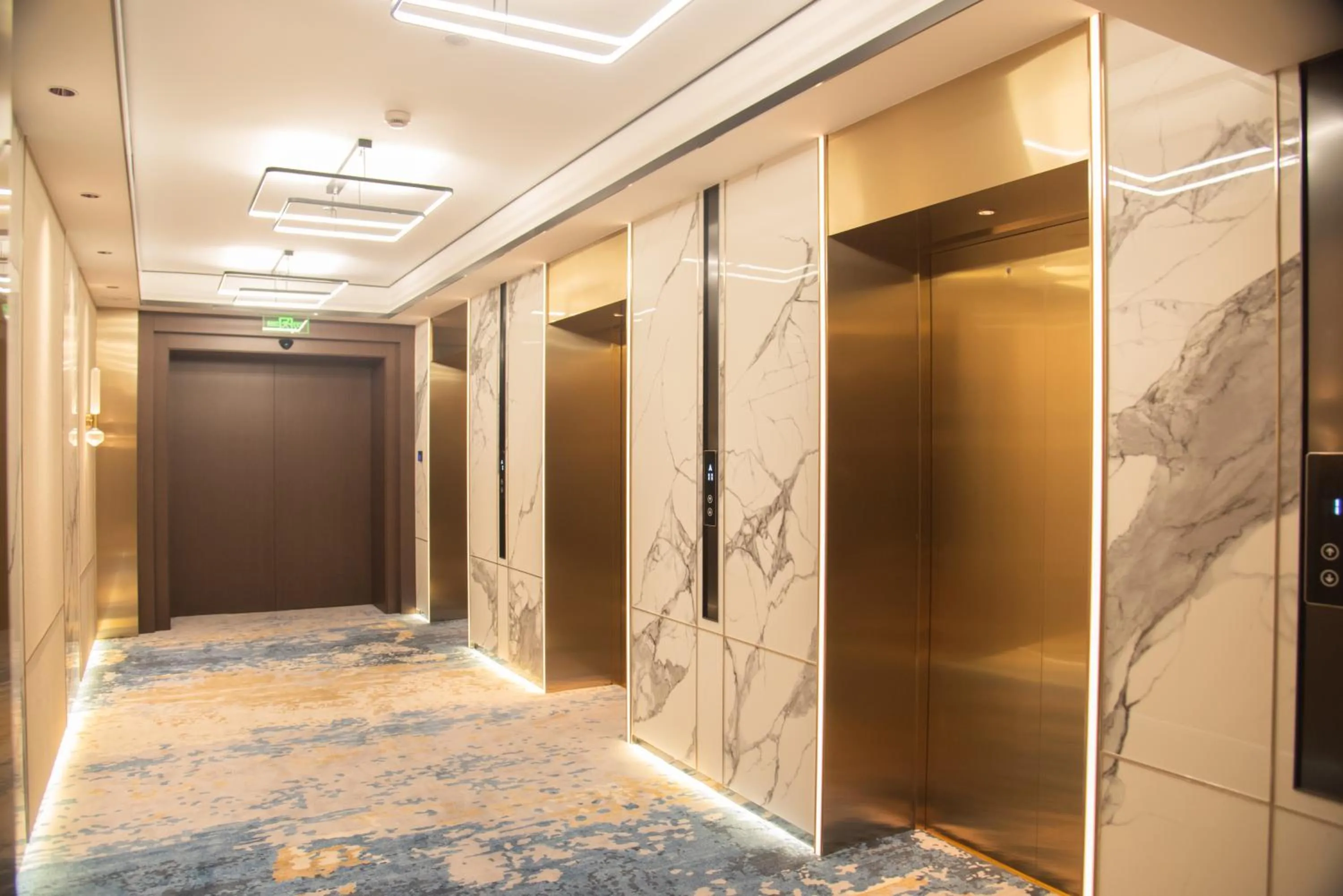 Merry Hotel Shanghai (Former Rendezvous Merry Hotel Shanghai)