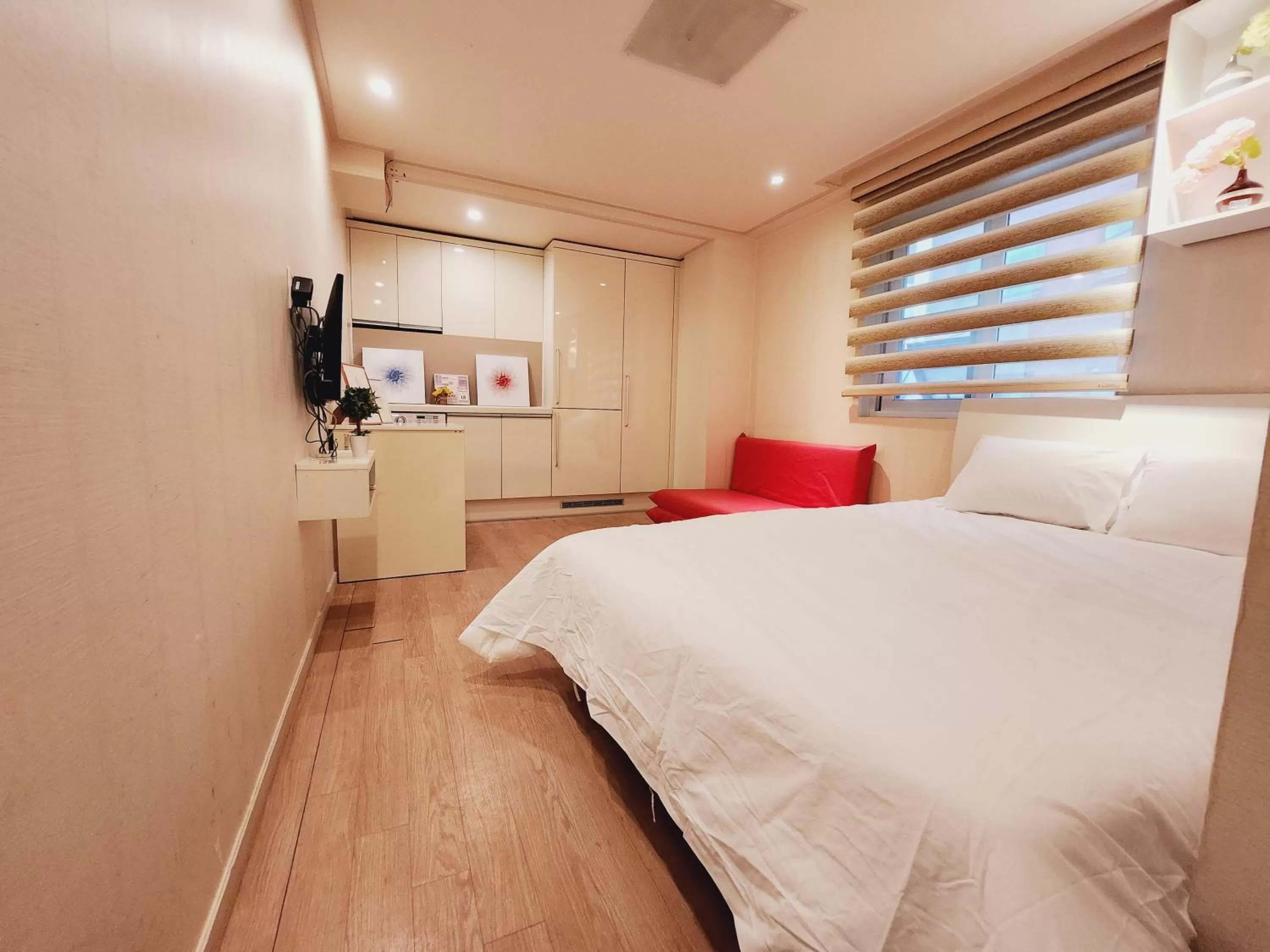 Bed in Olive hostel R(Residence)