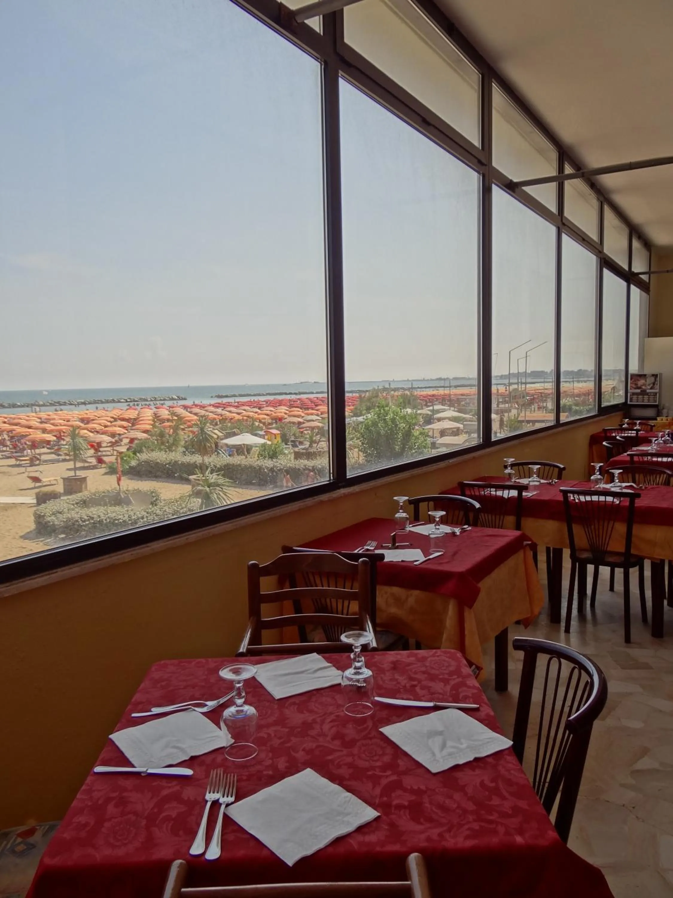 Restaurant/places to eat in Hotel Blumen