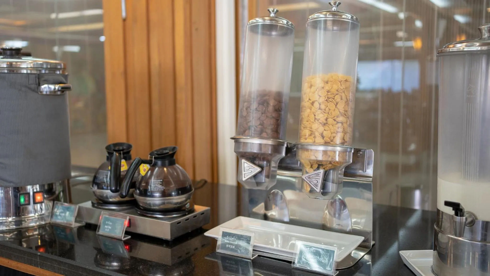 Restaurant/places to eat in Khum Phucome Hotel -SHA Extra Plus