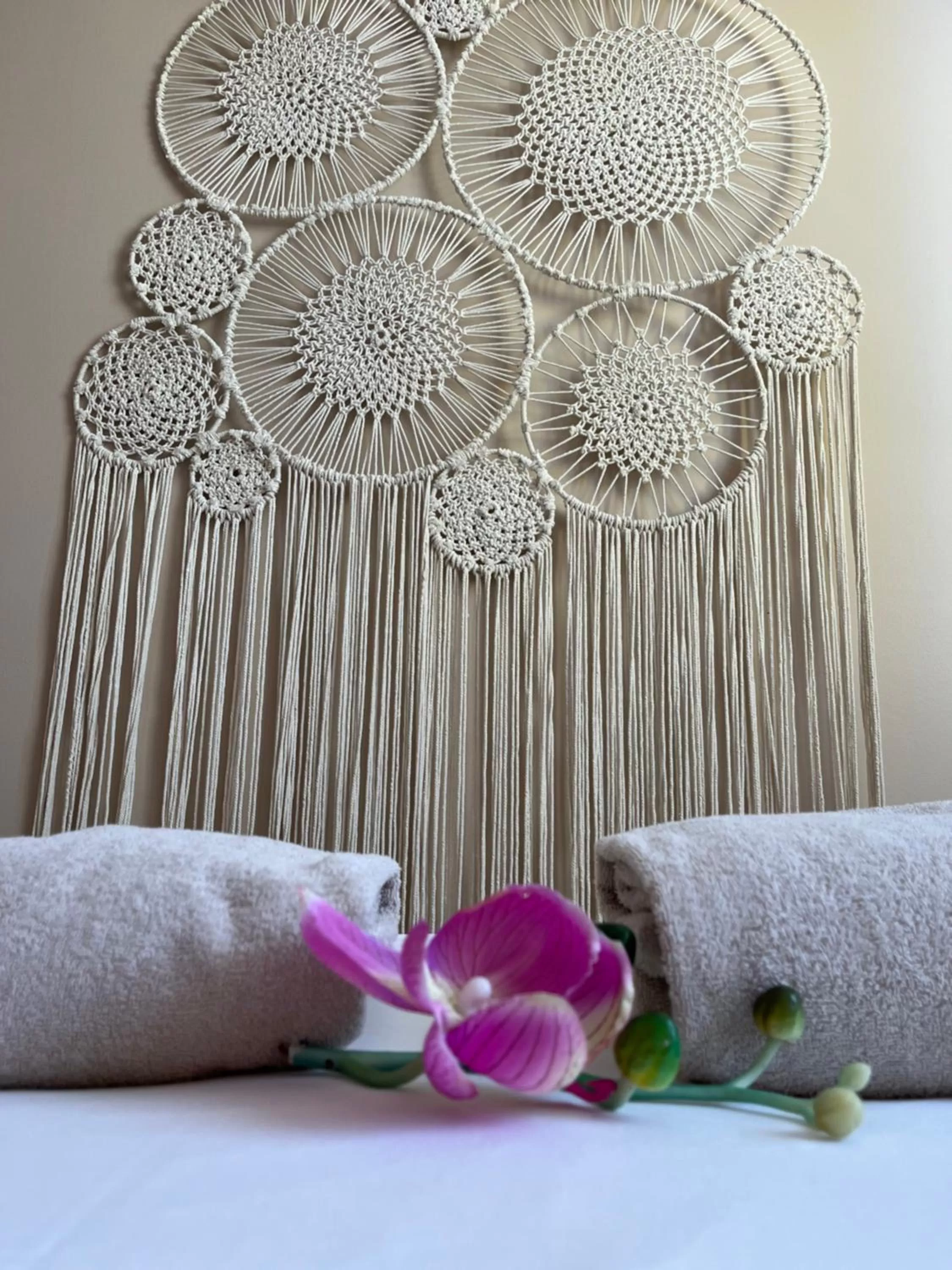 Bed in Résidence Hôtelière Natureva & Spa